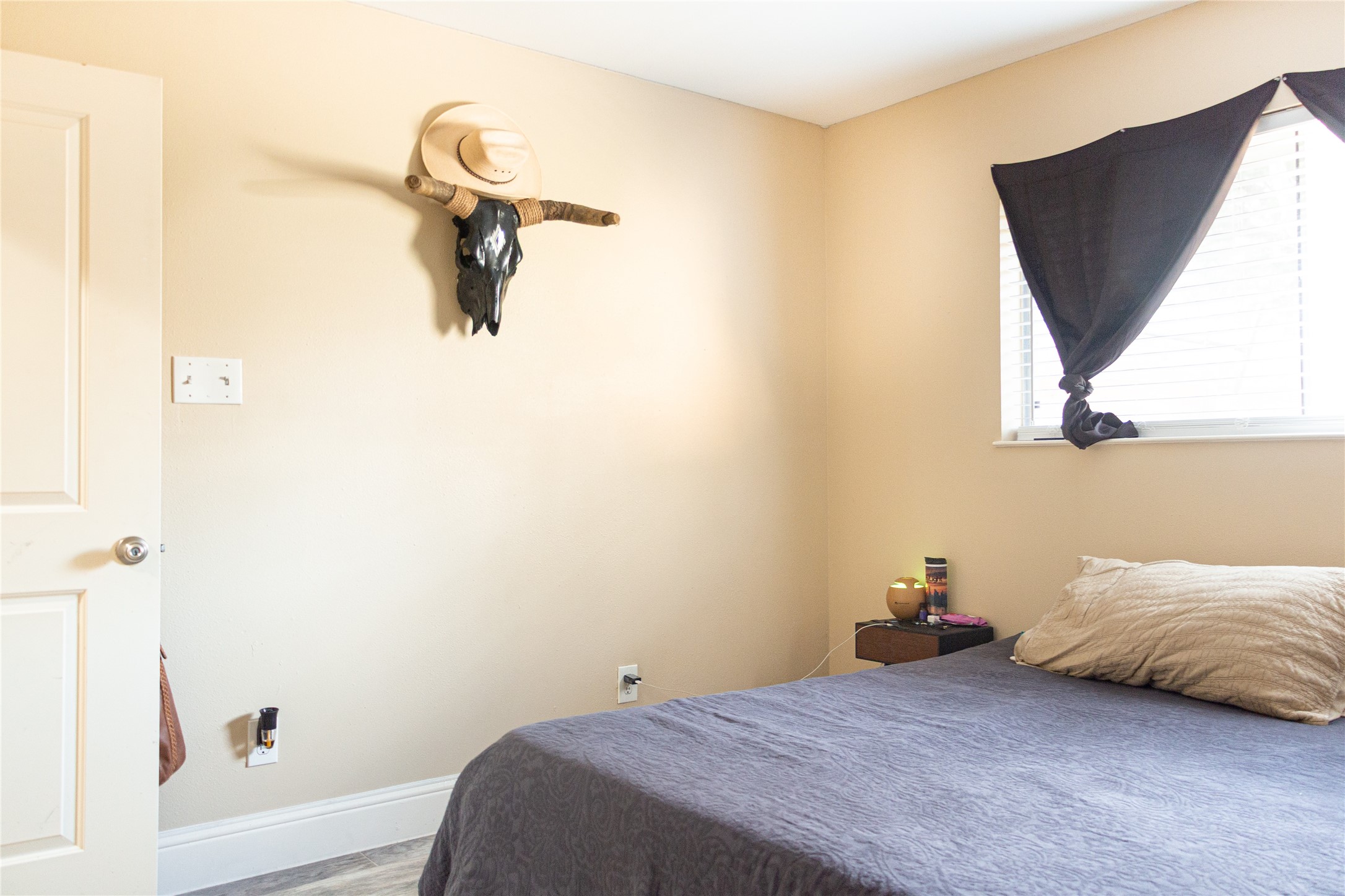 15318 Leeds Lane Property Photo 15