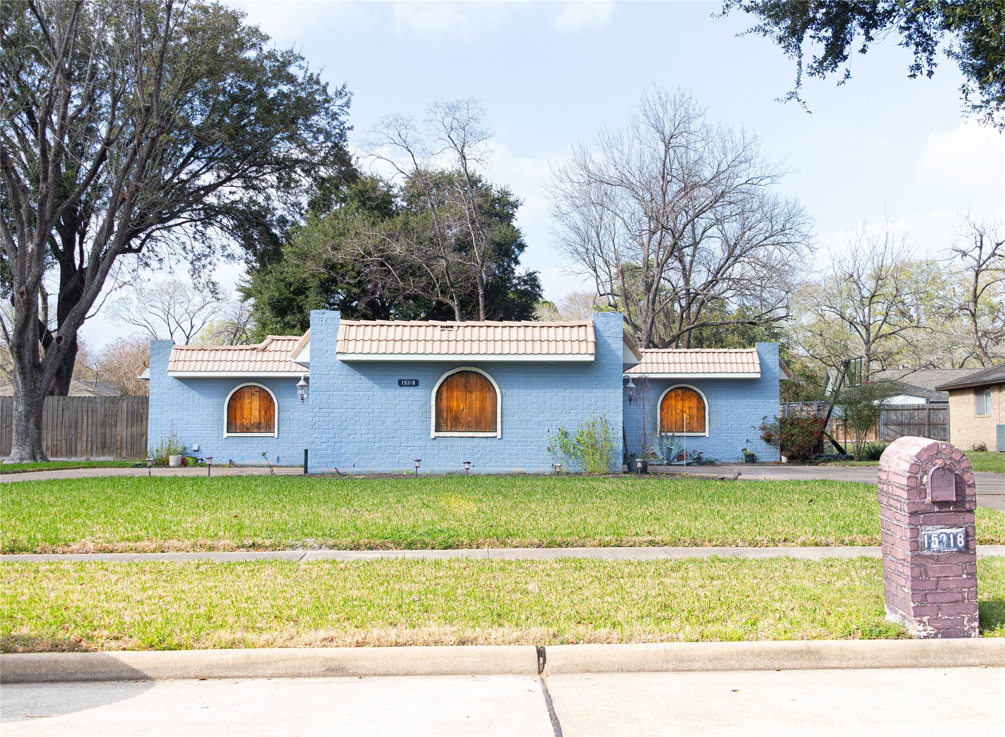 15318 Leeds Lane Property Photo 28
