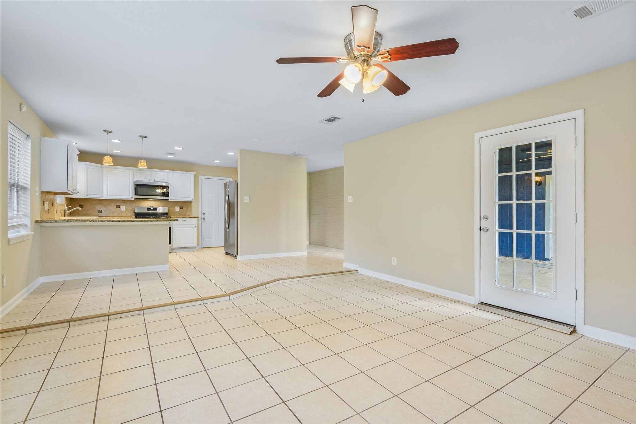 1865 Dolphin Drive Property Photo 8