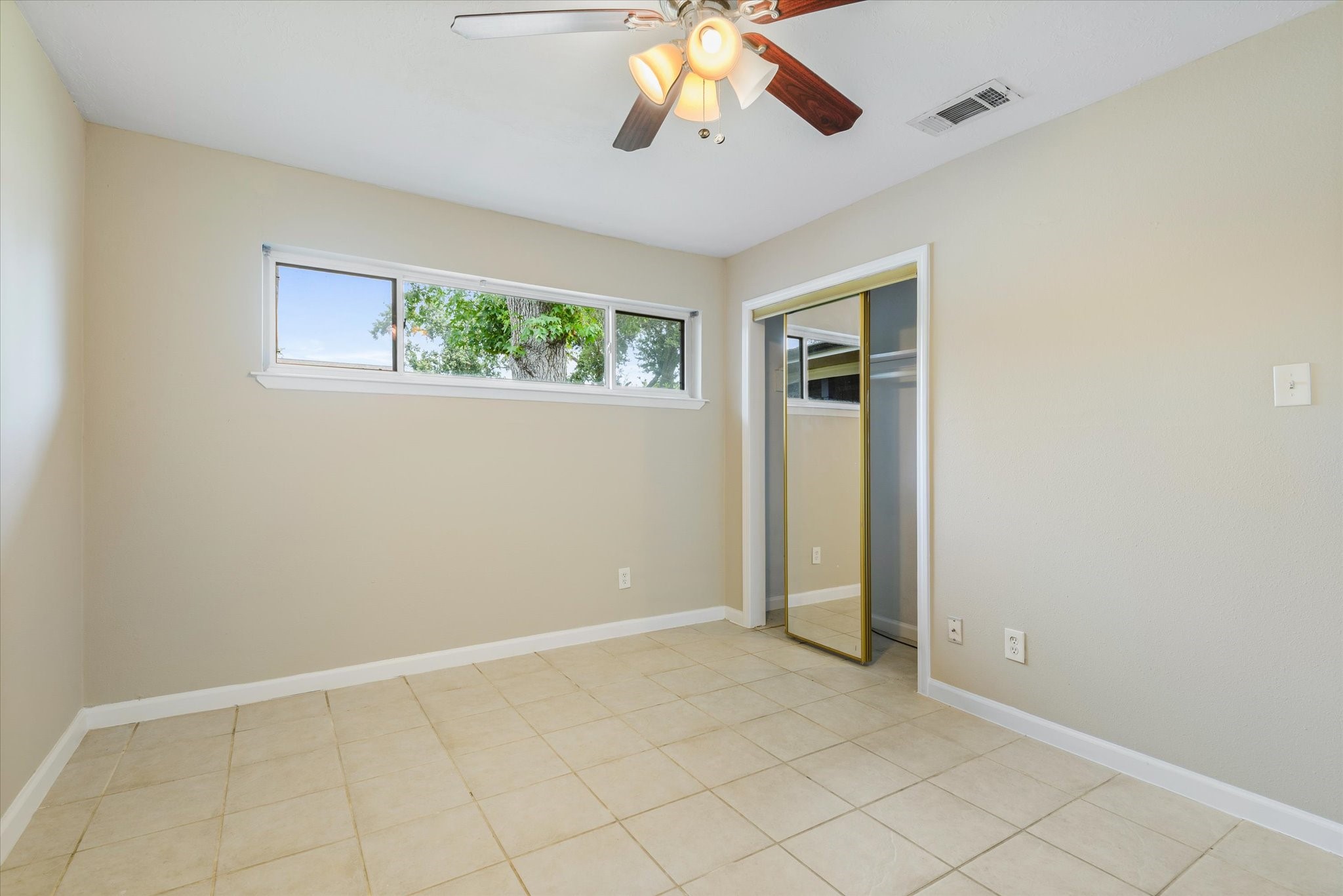 1865 Dolphin Drive Property Photo 22