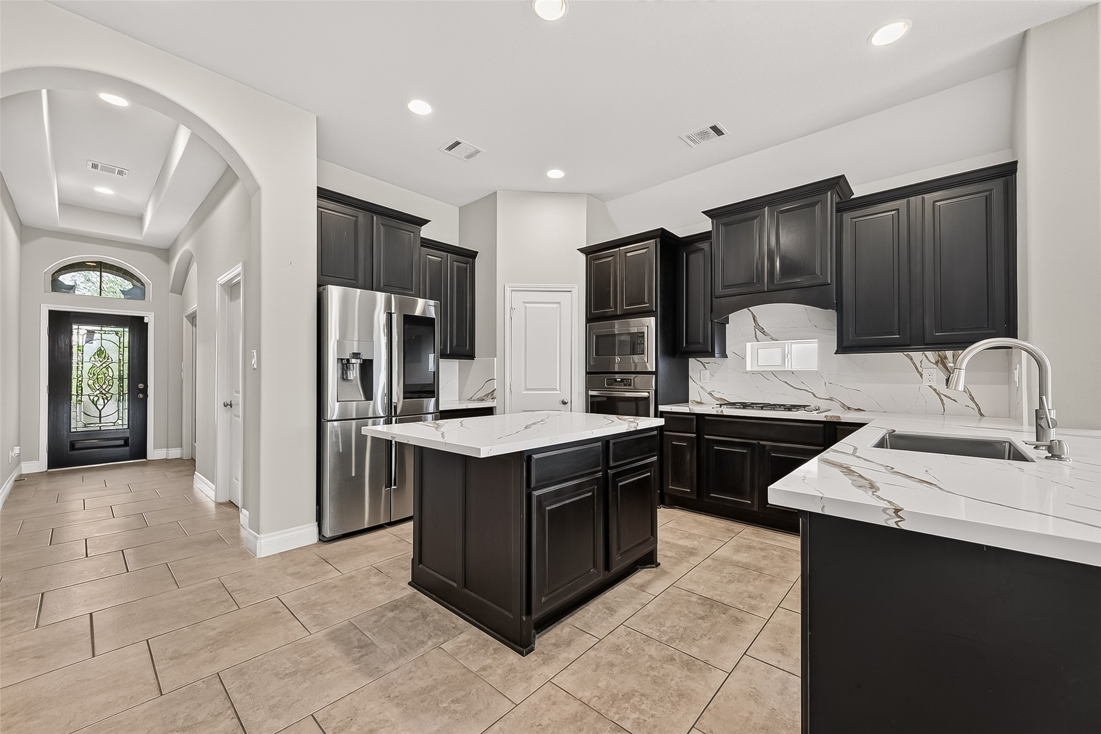 2107 Cinnamon Teal Circle Property Photo 8