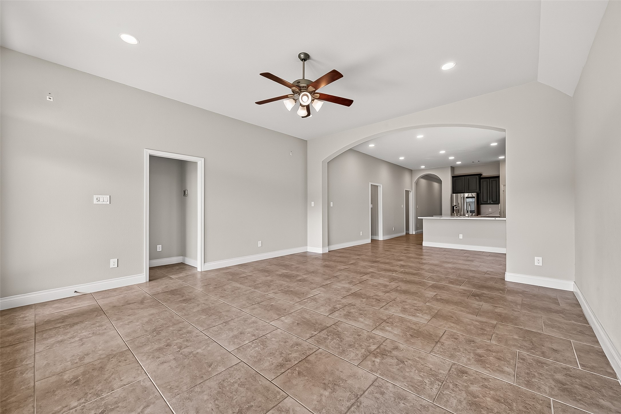 2107 Cinnamon Teal Circle Property Photo 12