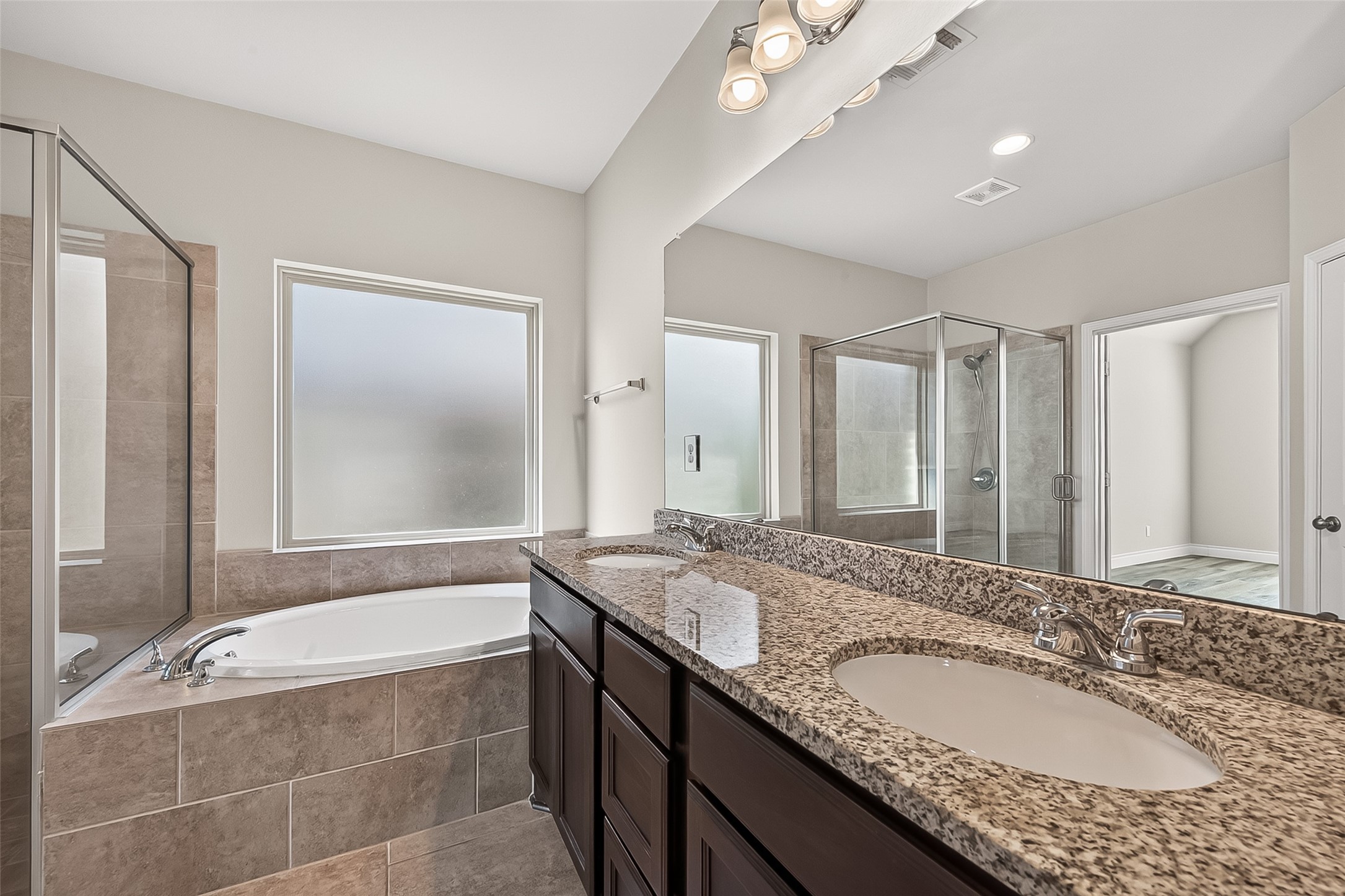 2107 Cinnamon Teal Circle Property Photo 16