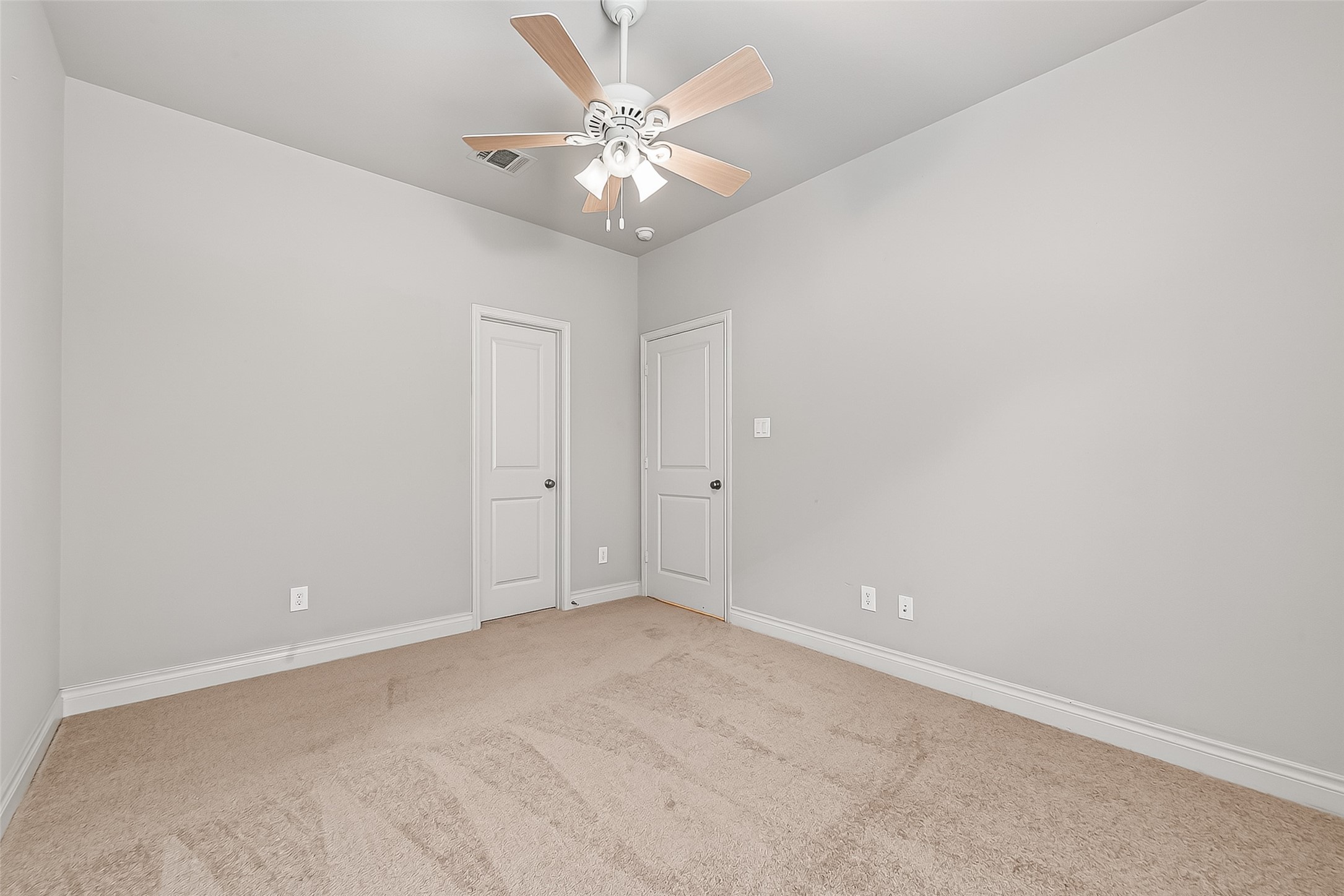 2107 Cinnamon Teal Circle Property Photo 19