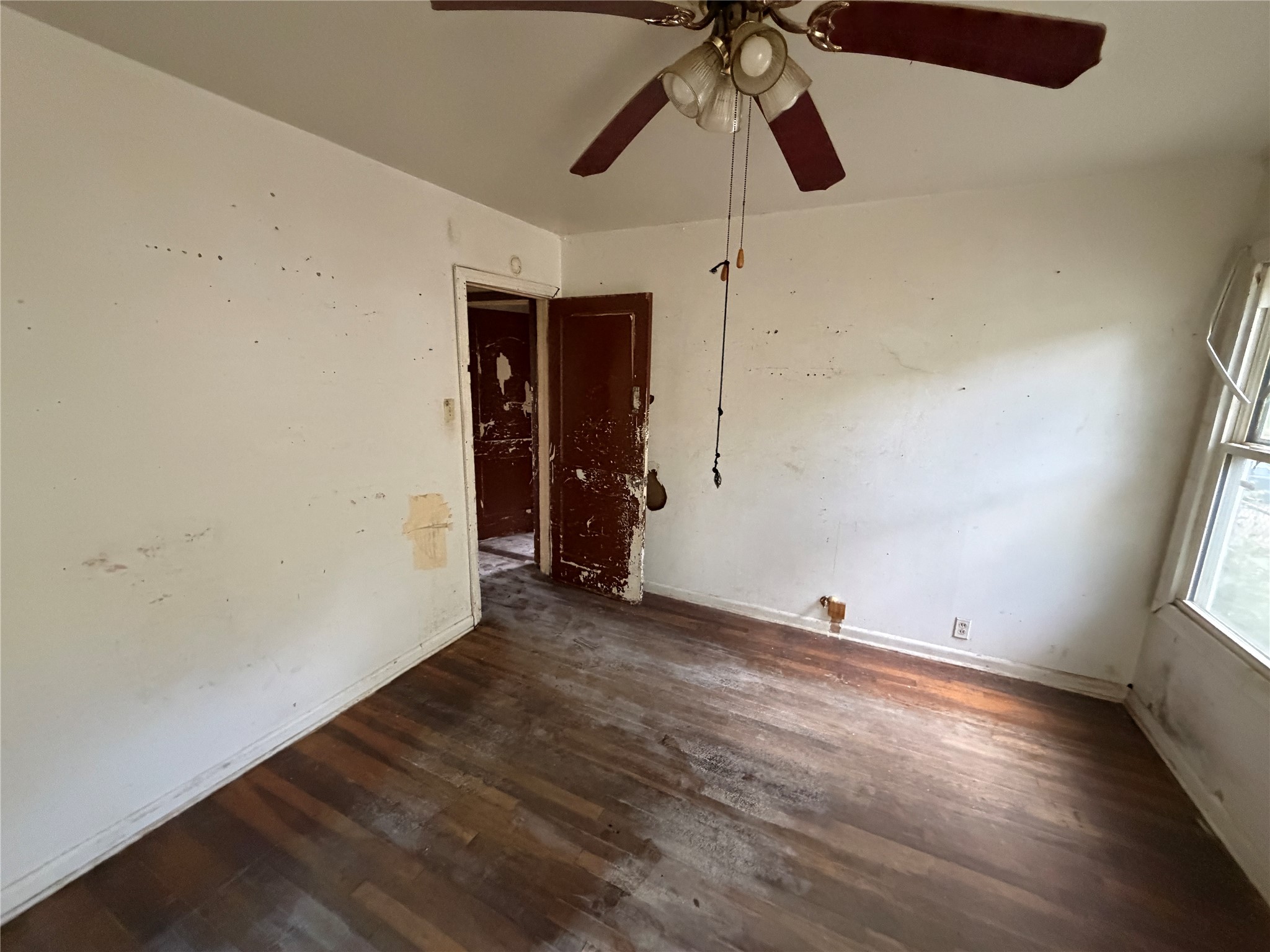 221 Charlotte Drive Property Photo 6