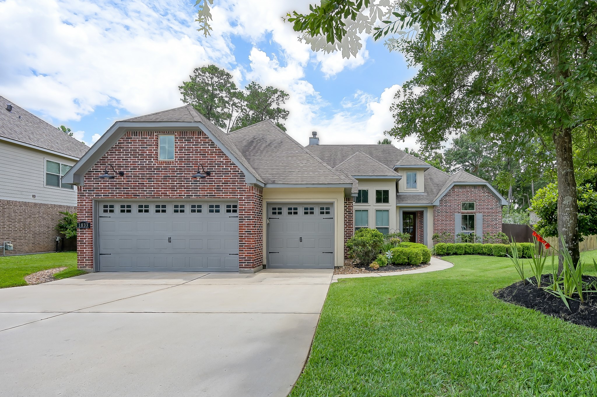 1833 Leela Springs Drive Property Photo 1