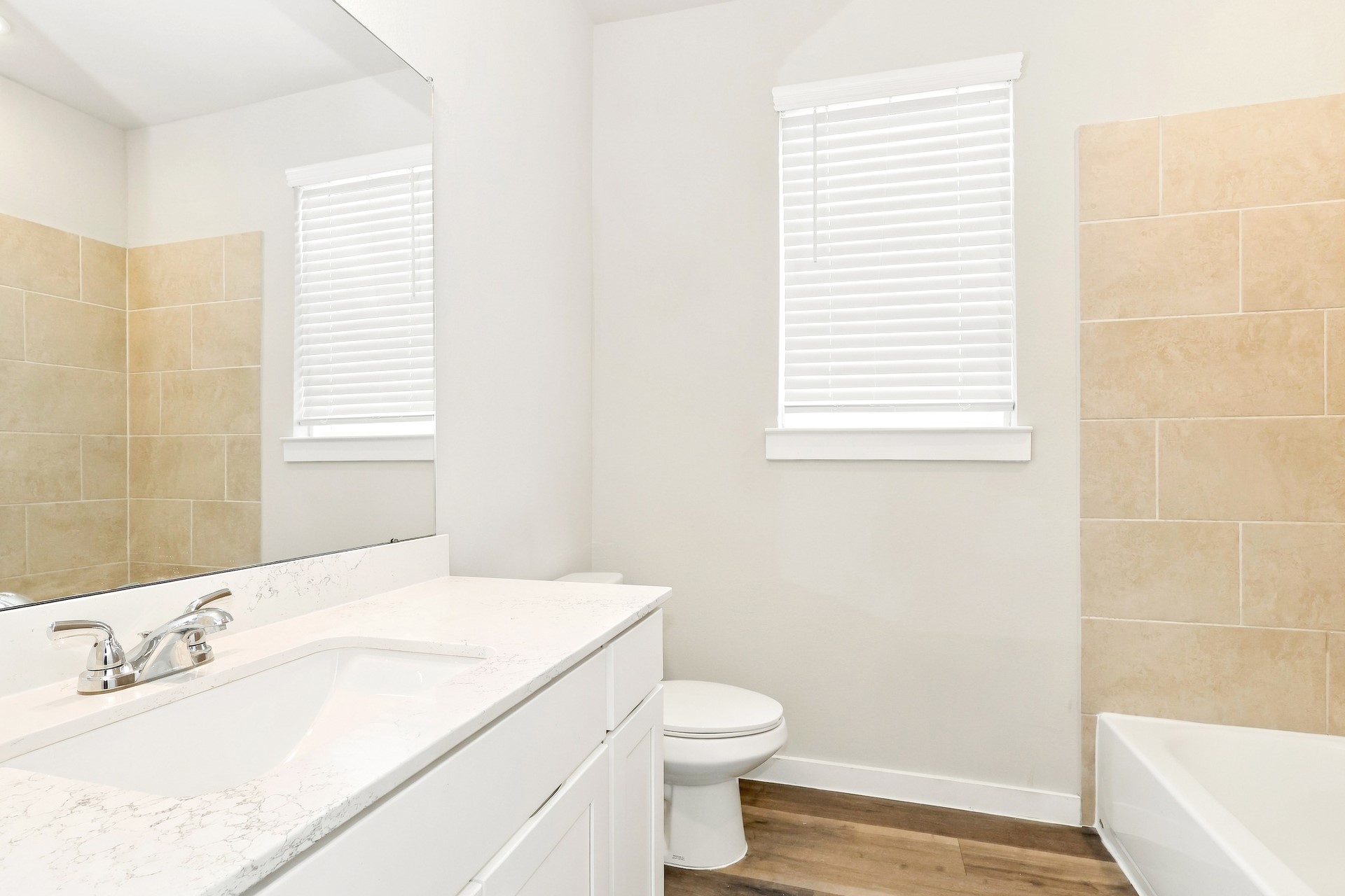 341 N Centro Circle Property Photo 14