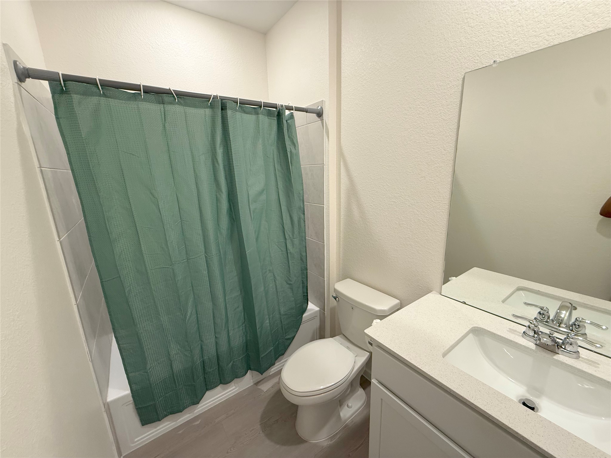423 Amy Street Property Photo 27