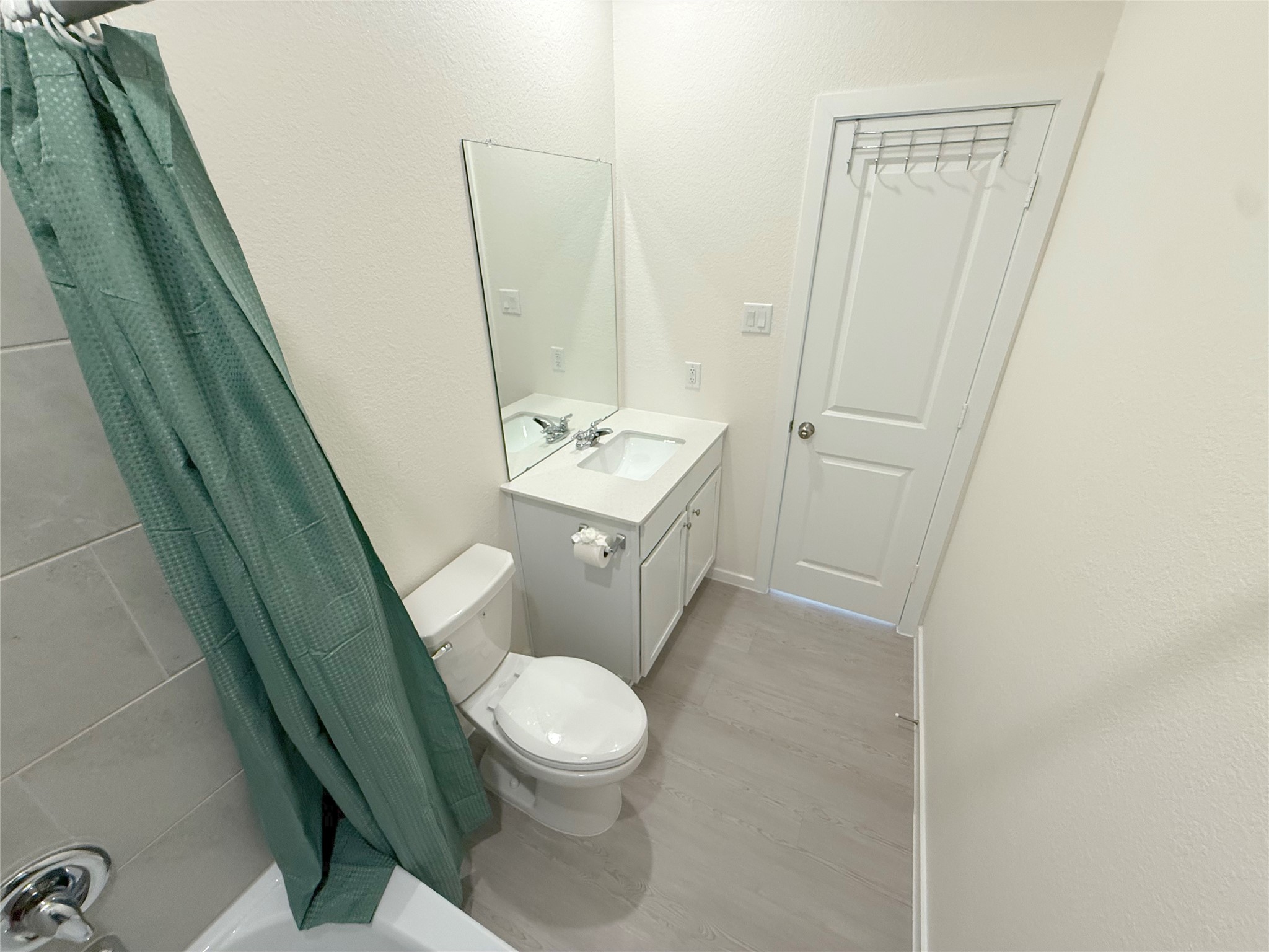 423 Amy Street Property Photo 29