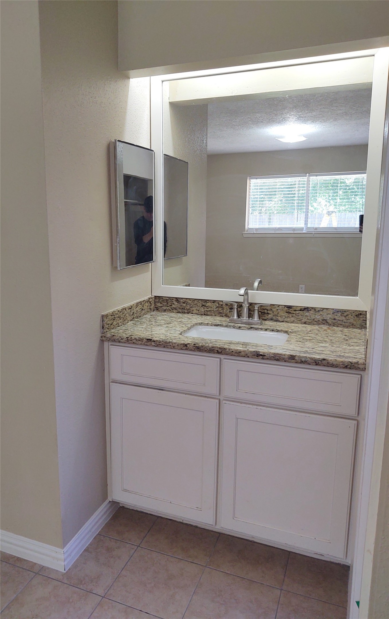 2515 Heritage Colony Drive Property Photo 9