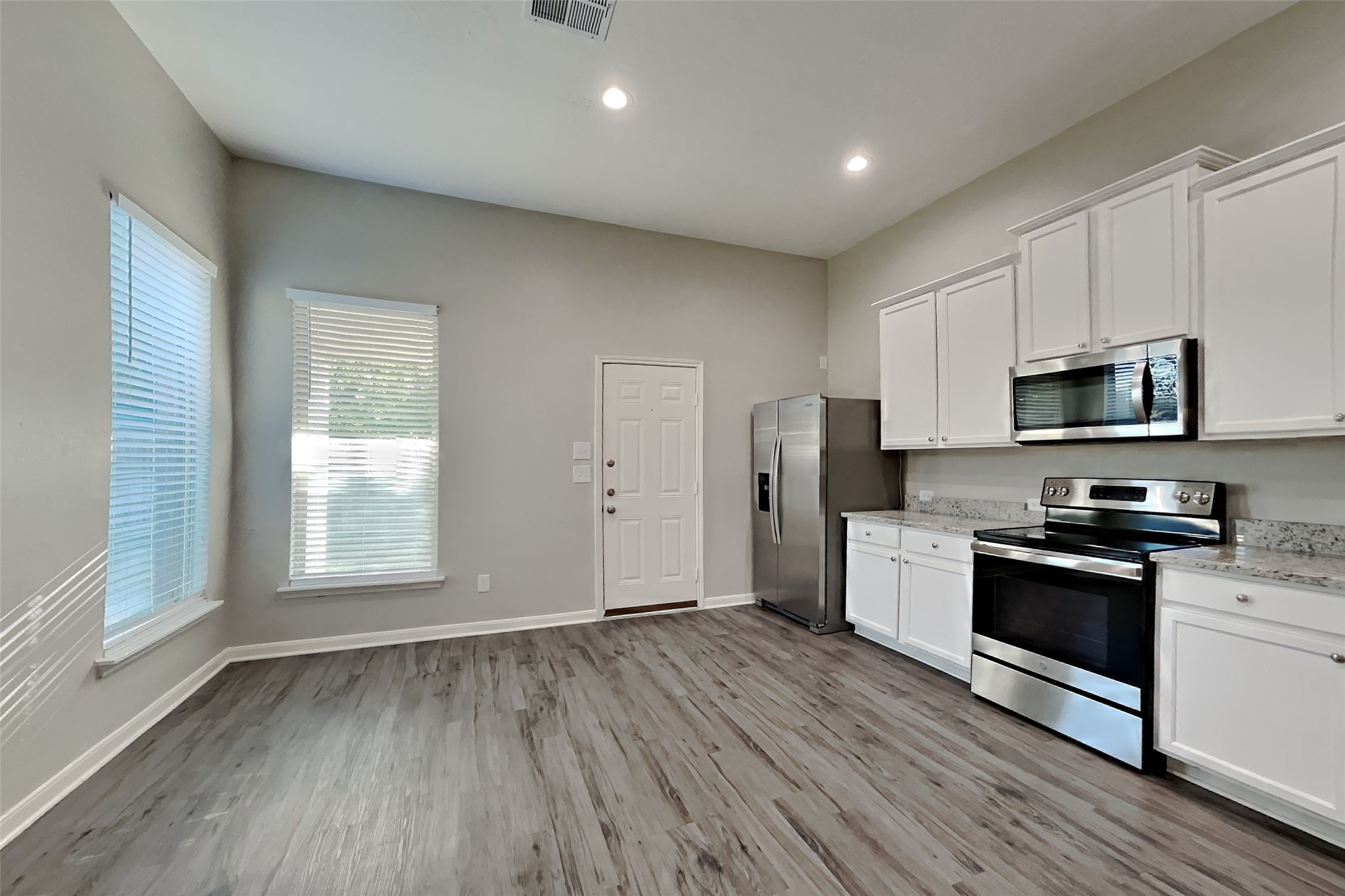 20602 Birch Rain Court Property Photo 3