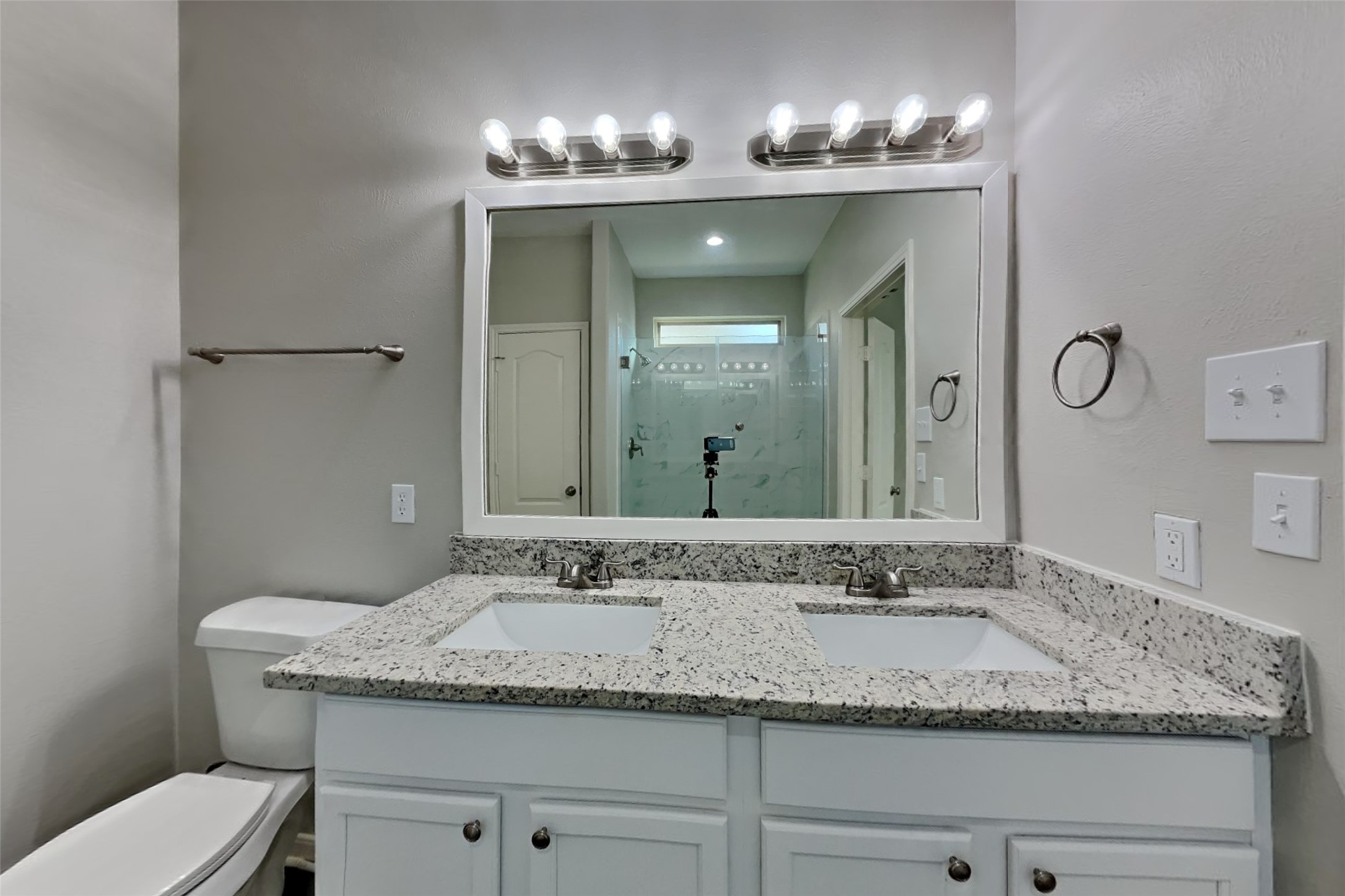 20602 Birch Rain Court Property Photo 8