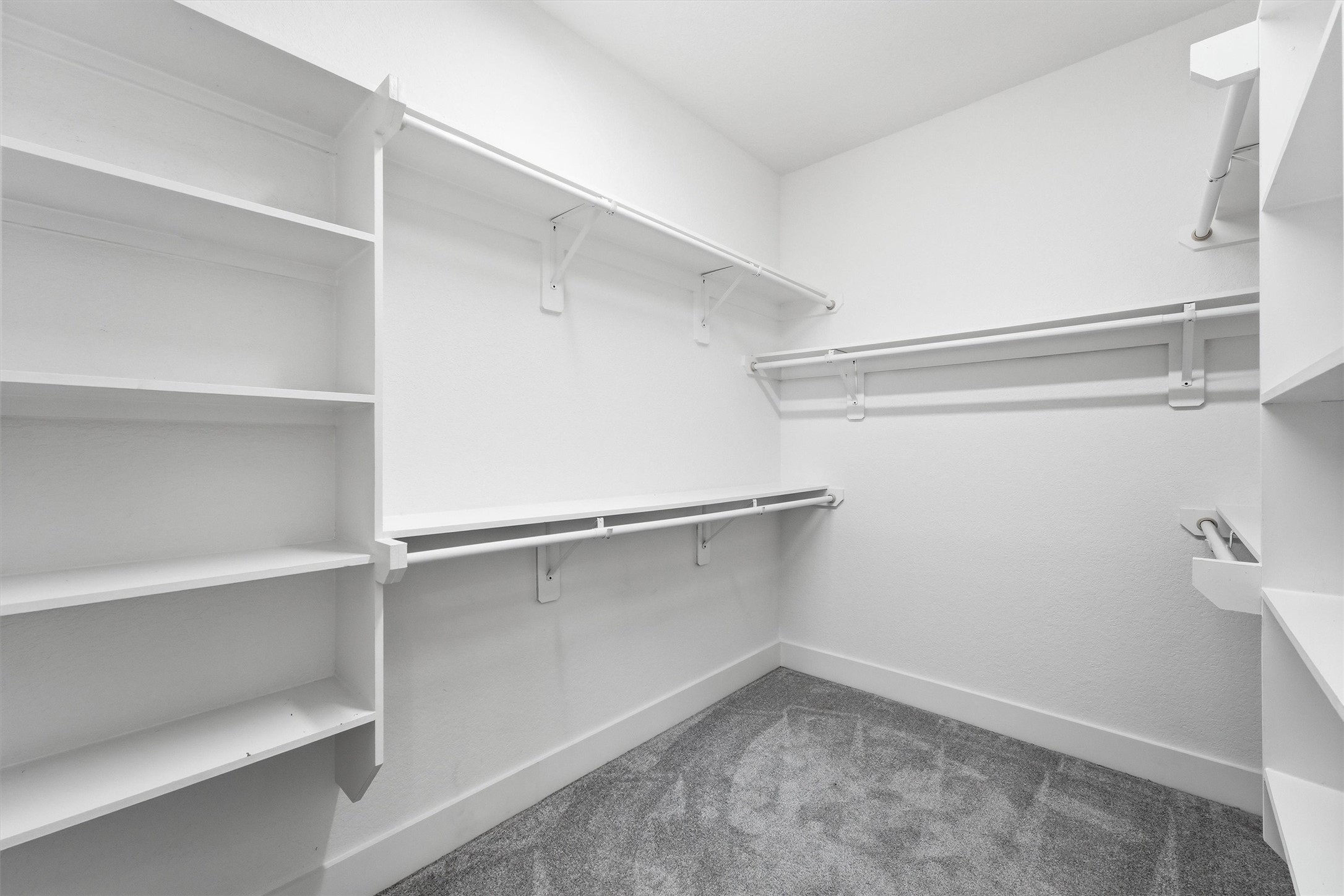 1230 Mcneil Street Property Photo 18