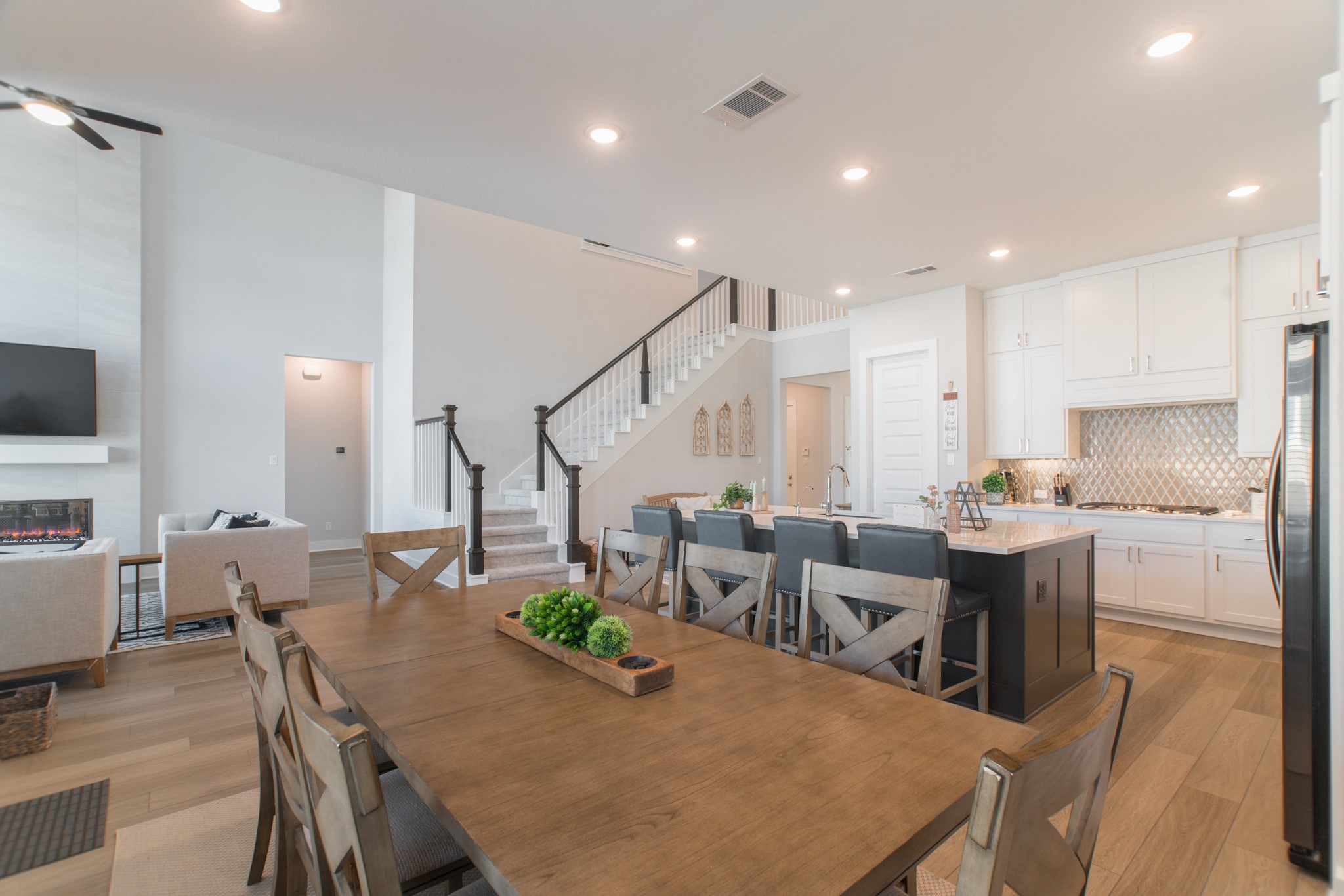 8030 Allston Village Trail Property Photo 19
