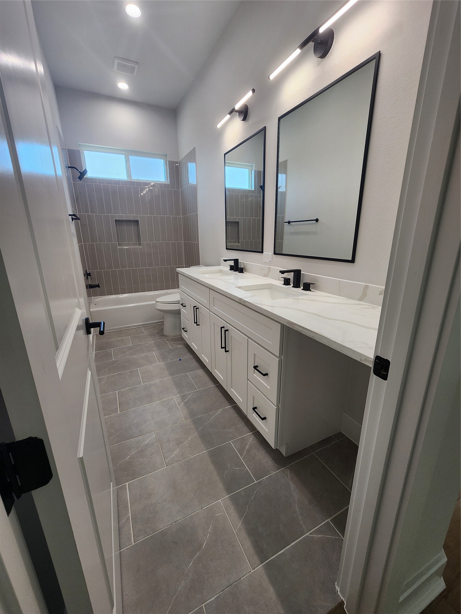10926 Ivyridge Road B Property Photo 33