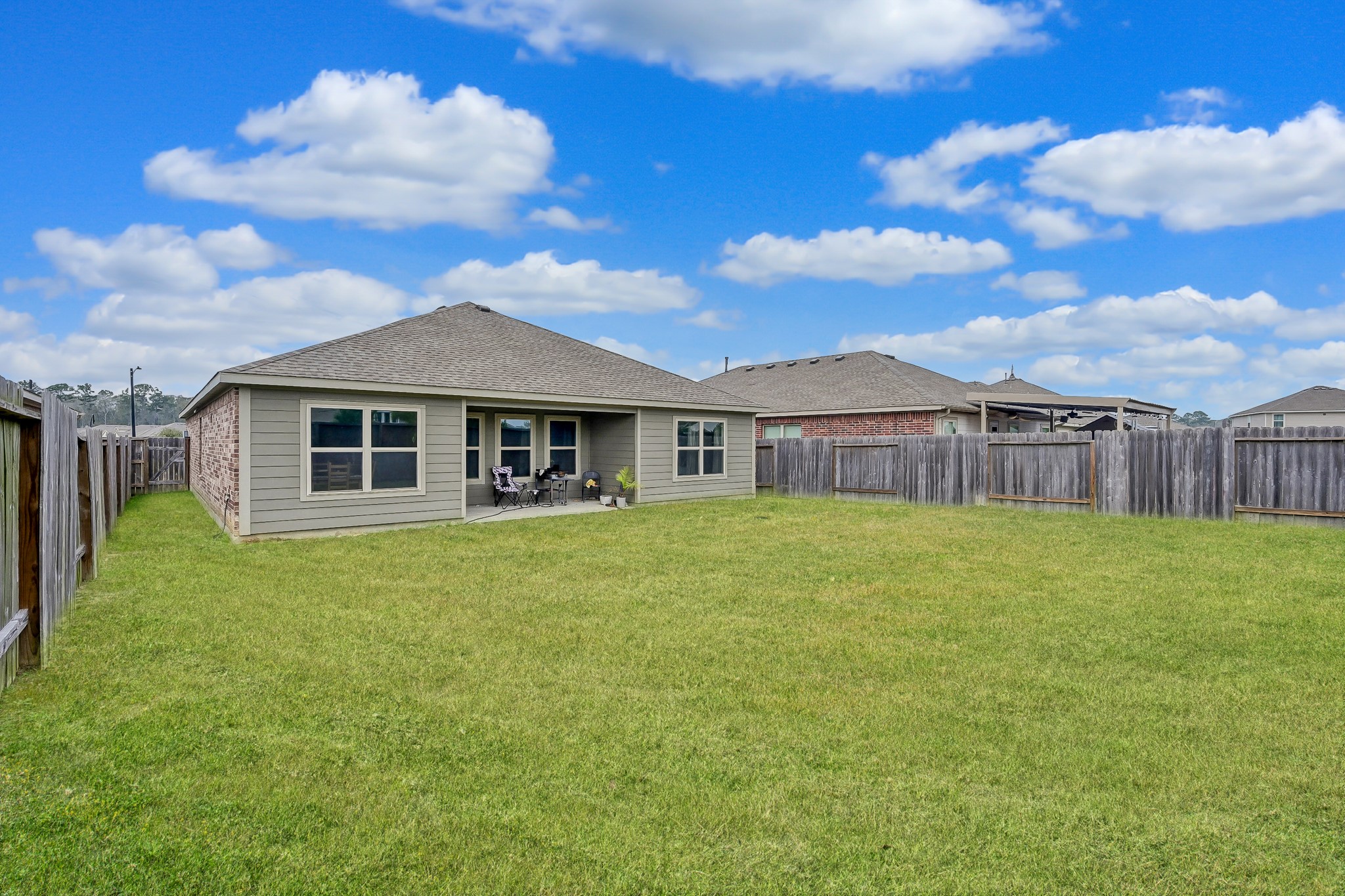 15127 Willow Tree Lane Property Photo 32