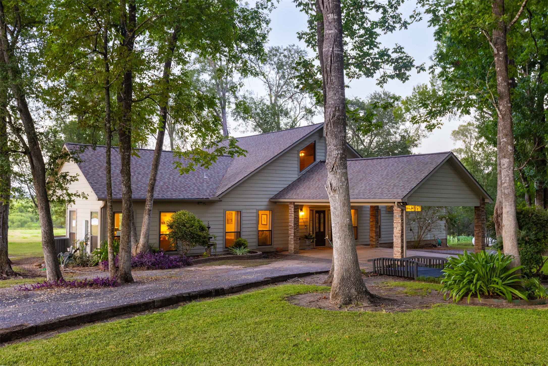 2250 Dillard Road Property Photo 7
