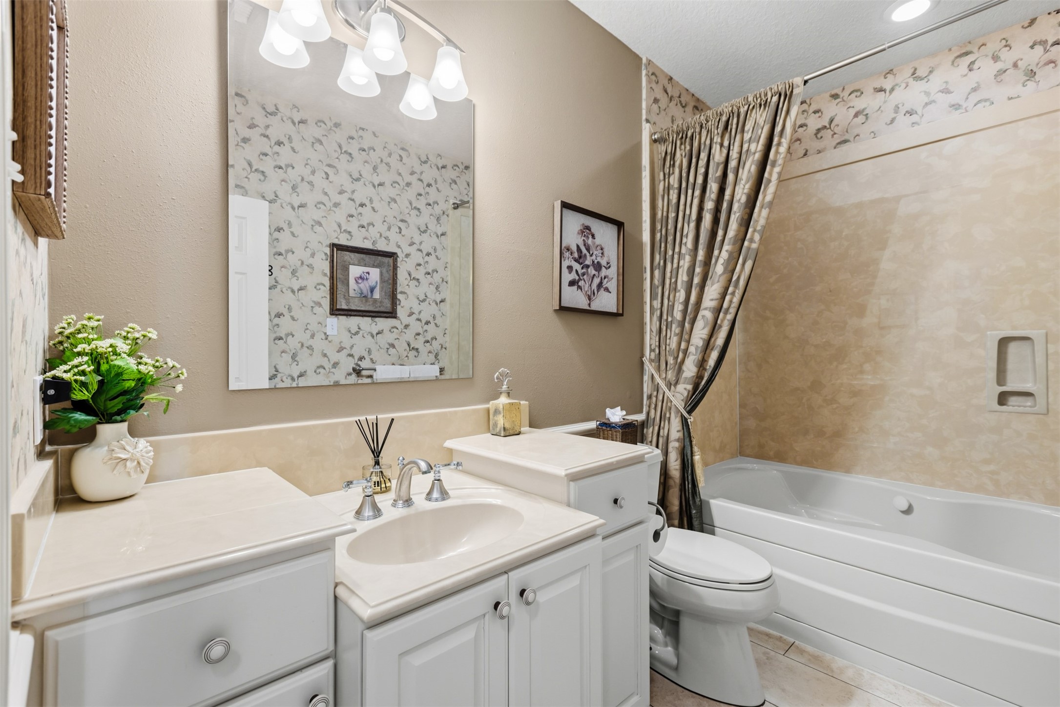 2250 Dillard Road Property Photo 22