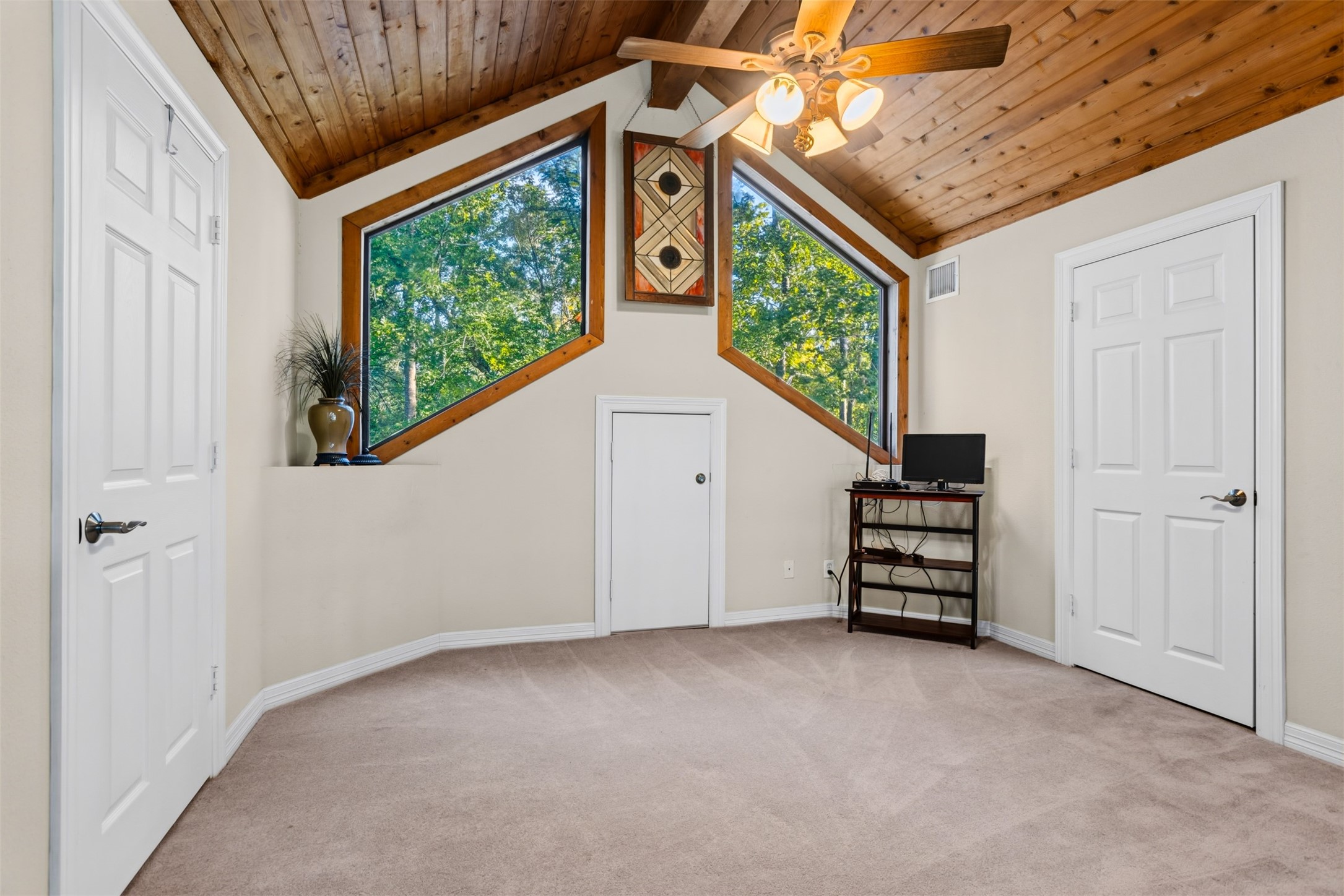 2250 Dillard Road Property Photo 23