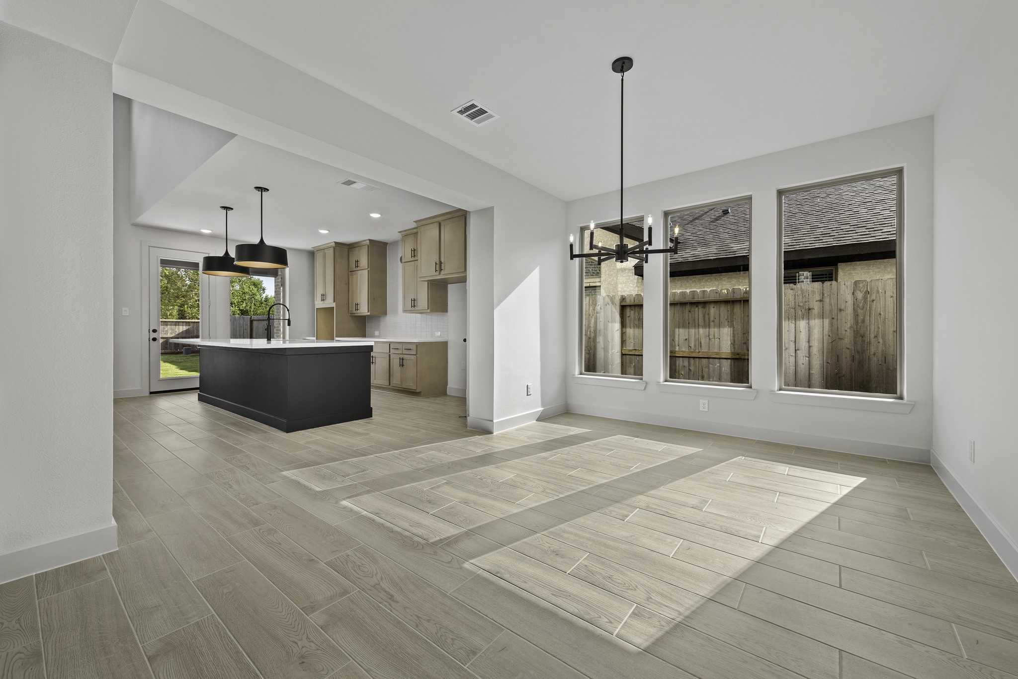 326 Mercury Sky Road Property Photo 15
