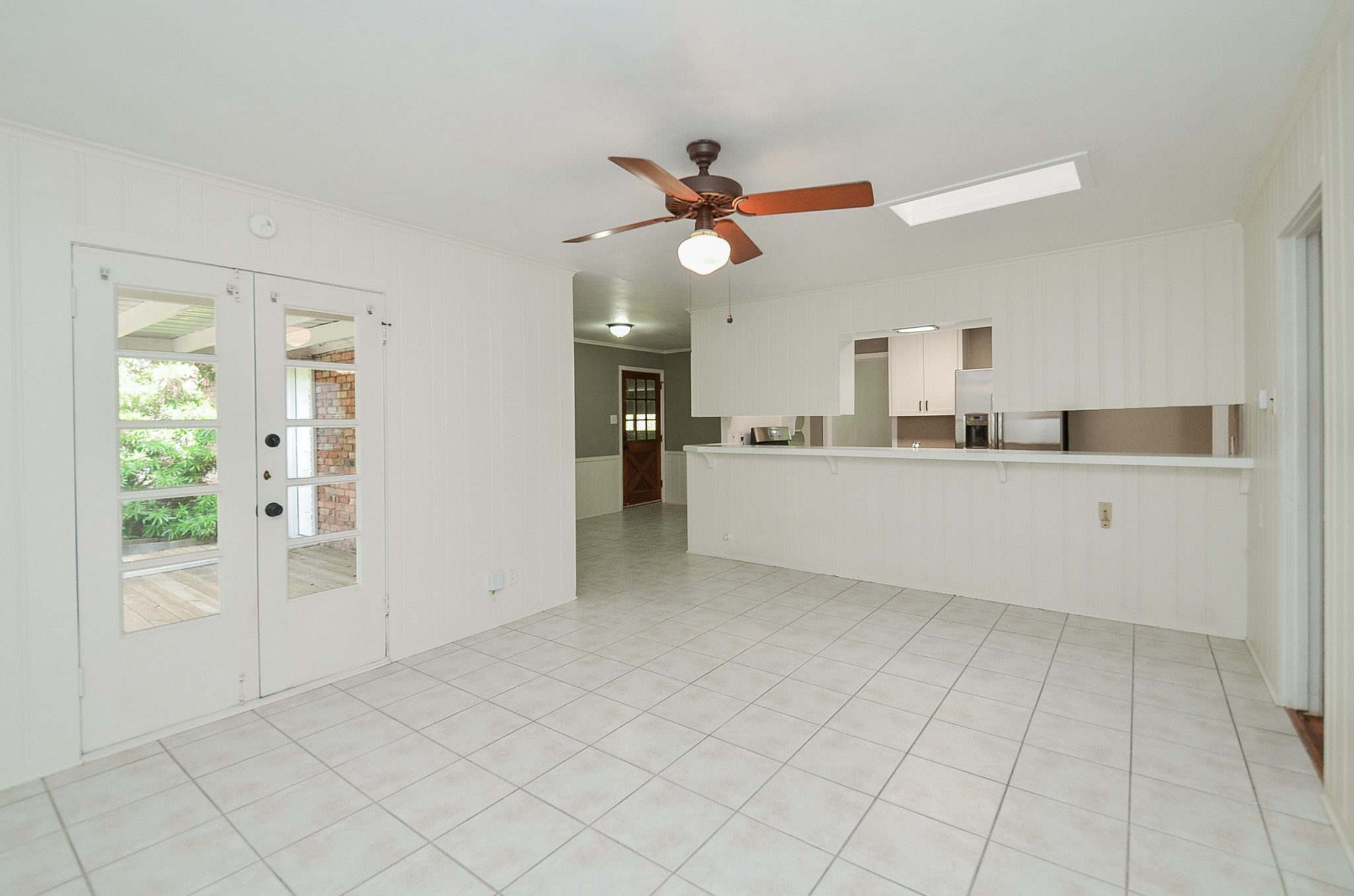 9817 Cedardale Drive Property Photo 9