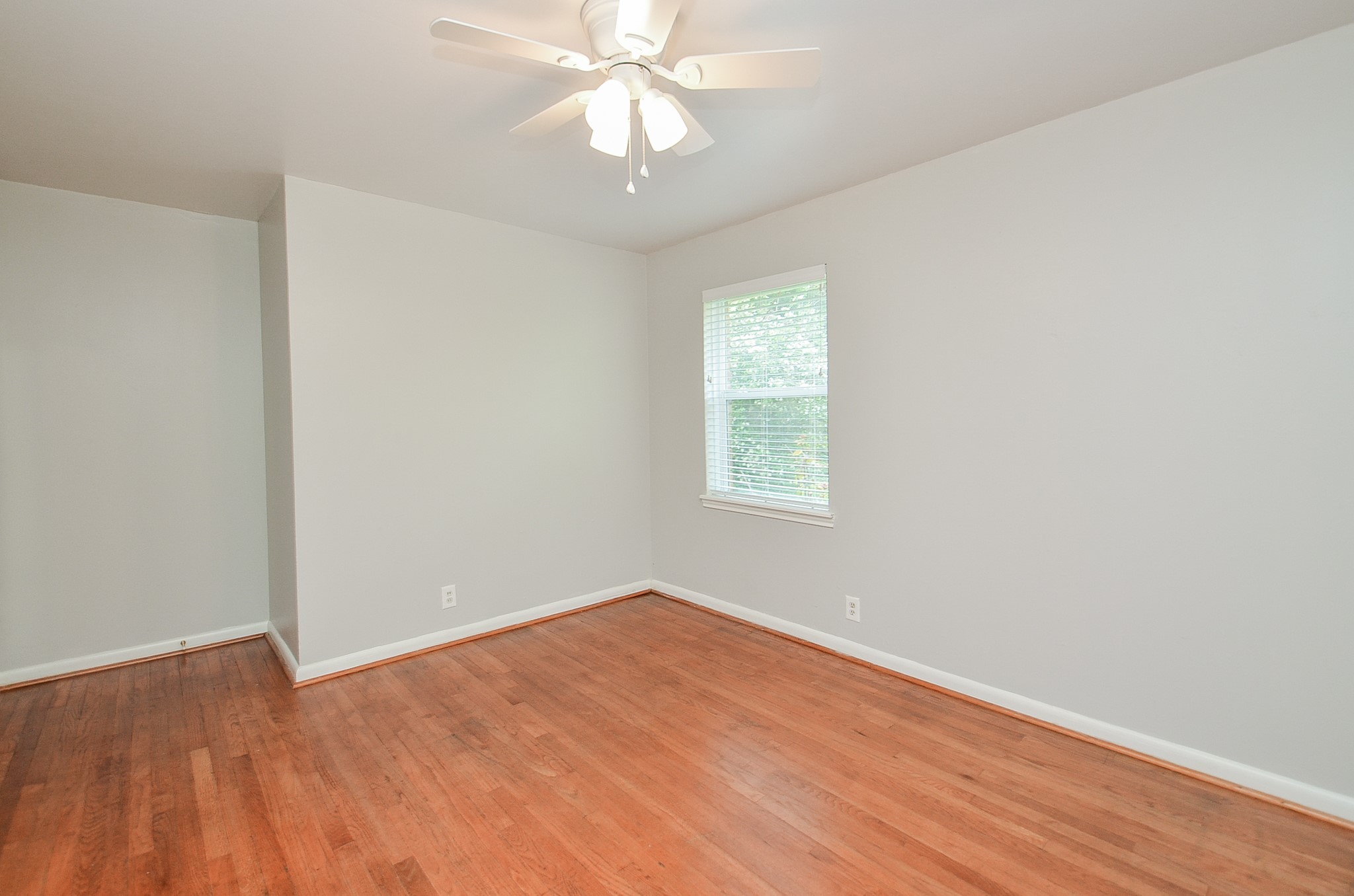 9817 Cedardale Drive Property Photo 19