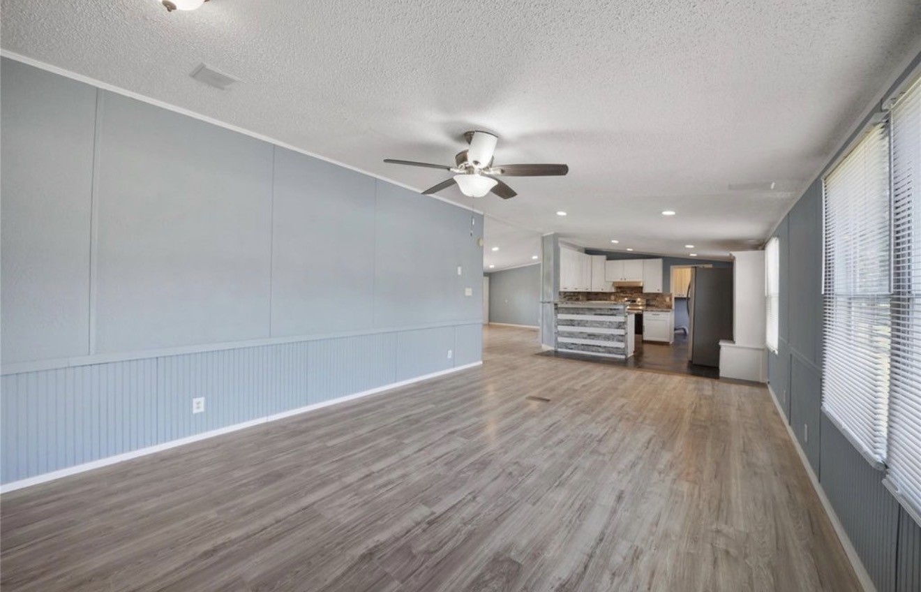 15750 W Relza Drive Property Photo 6