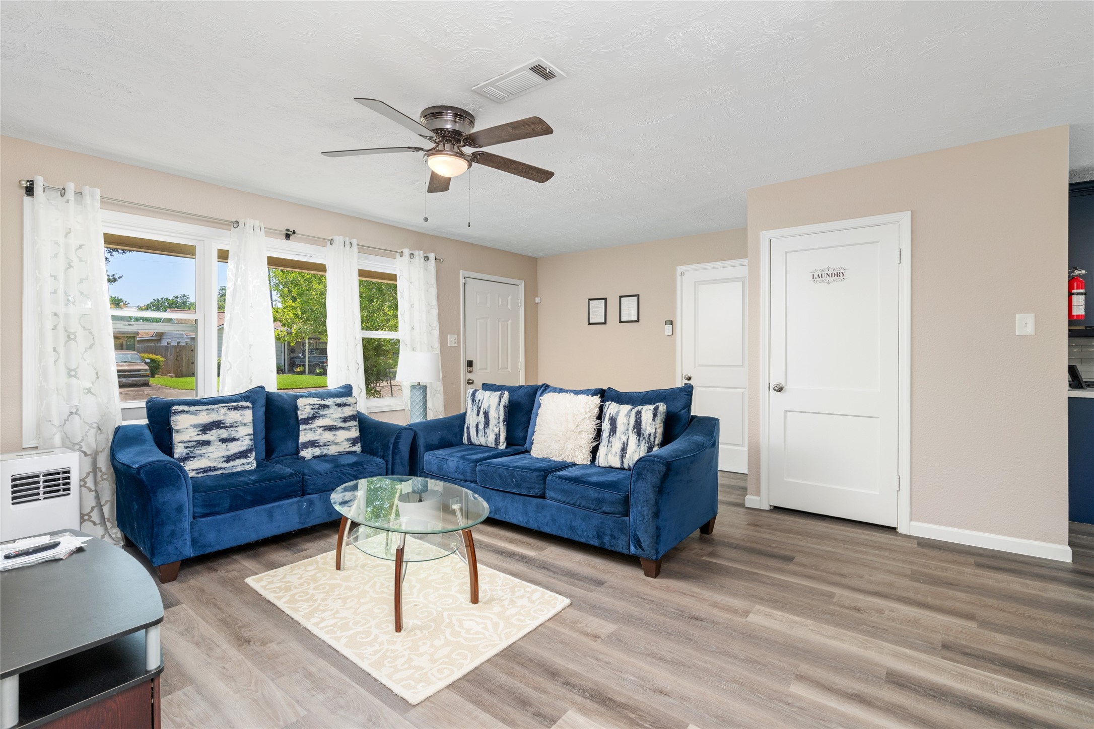 2507 11th Street Property Photo 2