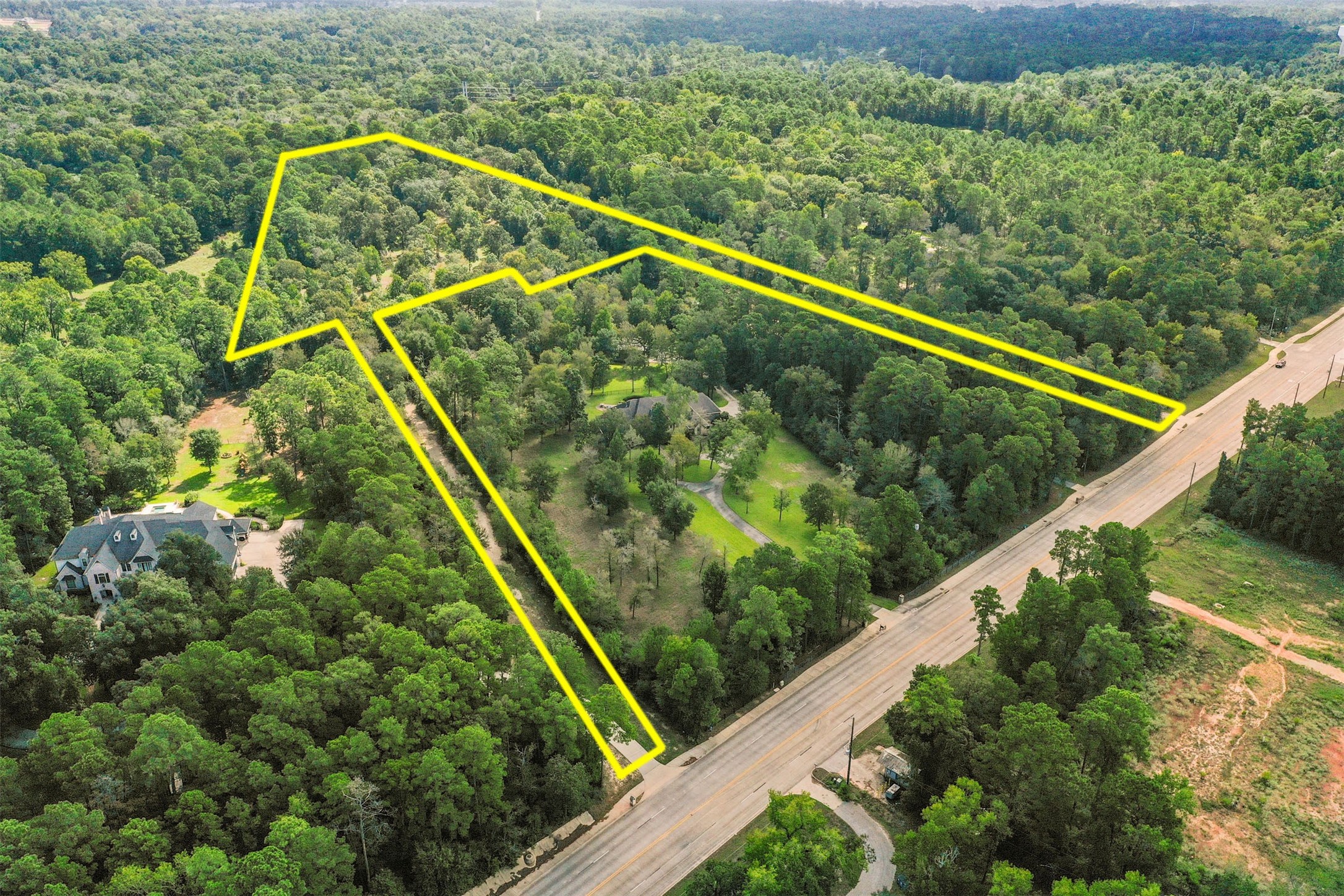 6970 Longmire Road Property Photo 3