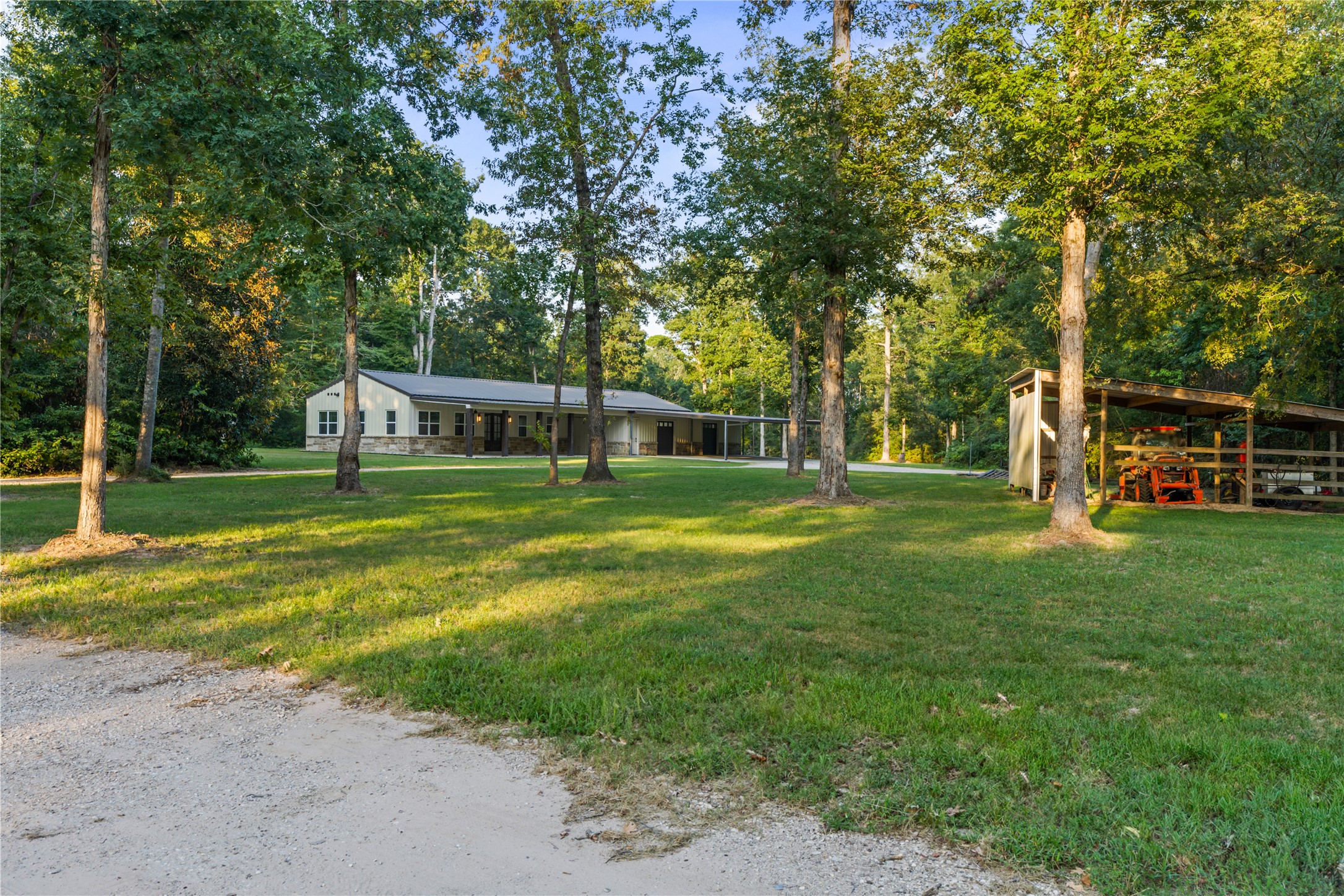 6970 Longmire Road Property Photo 27