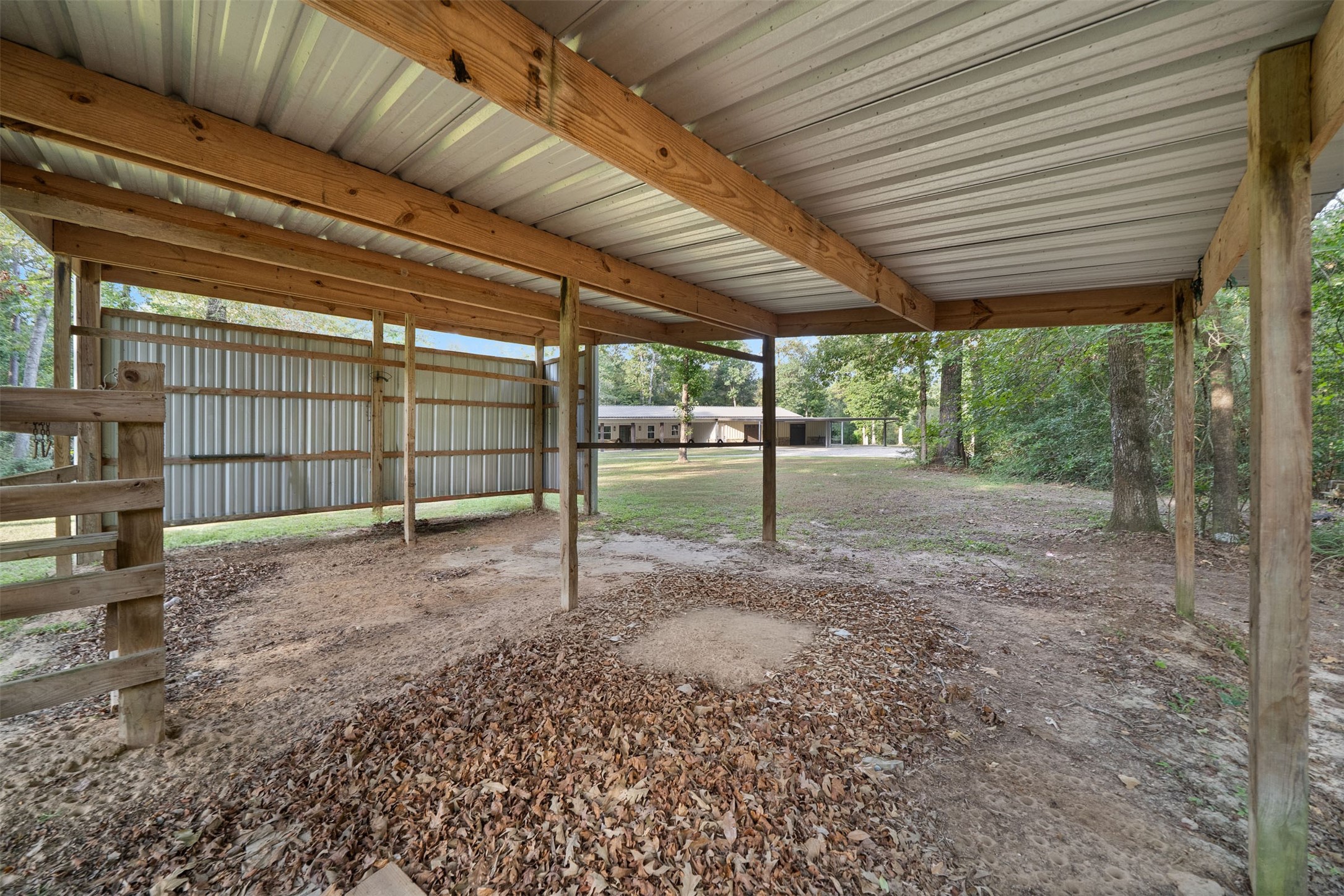 6970 Longmire Road Property Photo 29