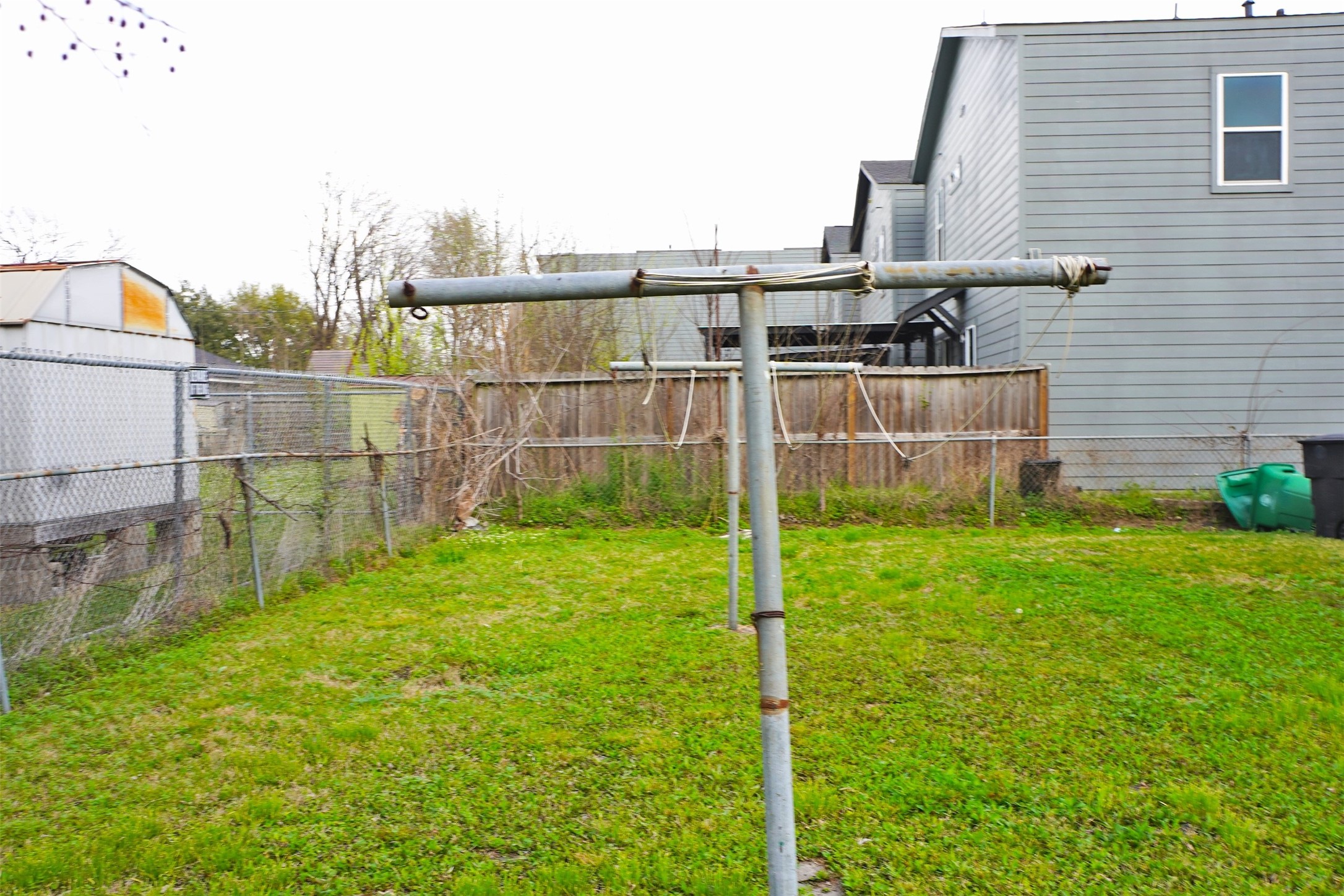 4205 Oats Street Property Photo 5