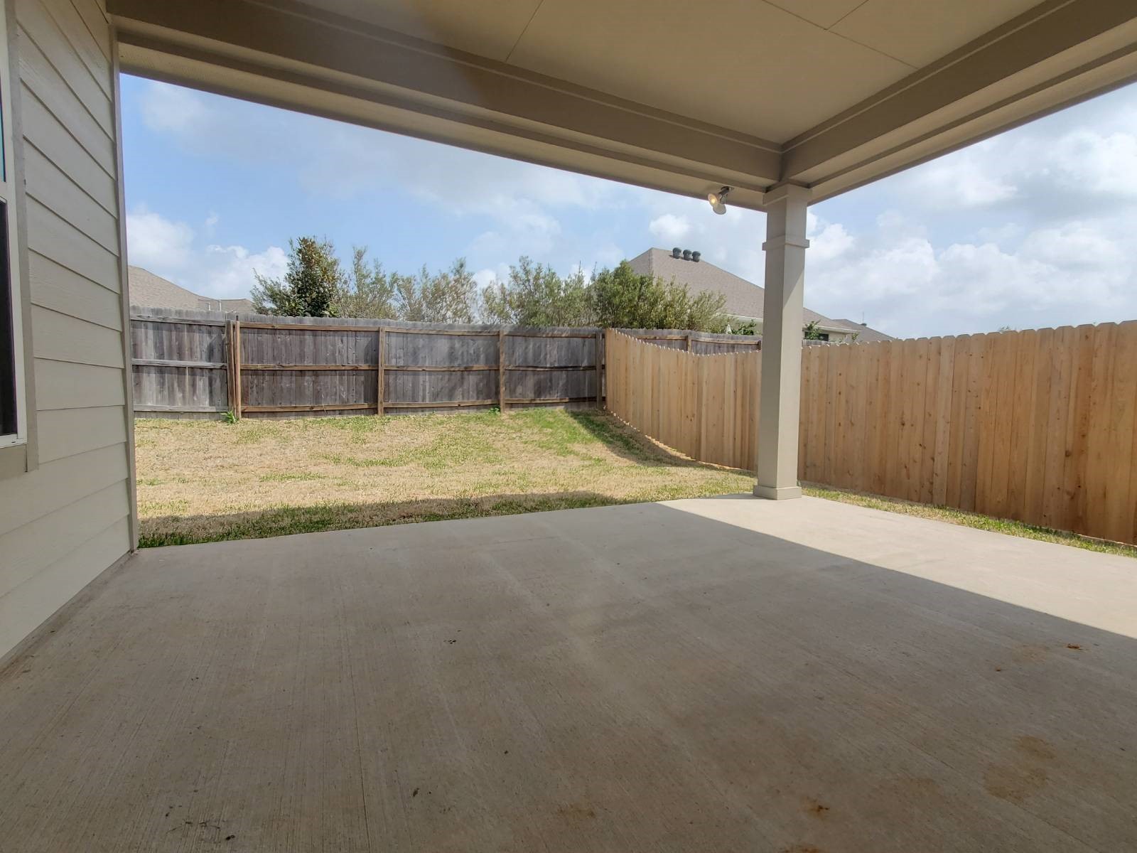 2049 Winepress Road Property Photo 21