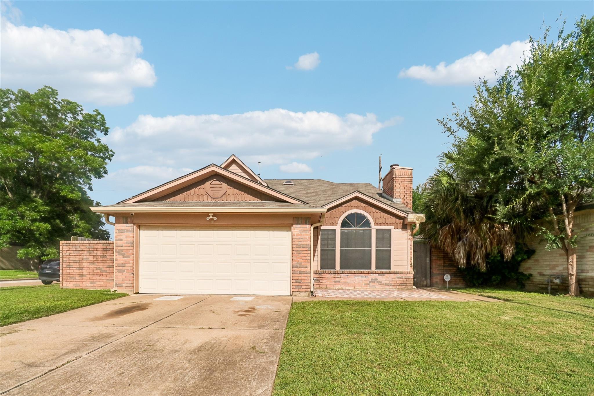 10703 Buffalo Bend Drive Property Photo 1