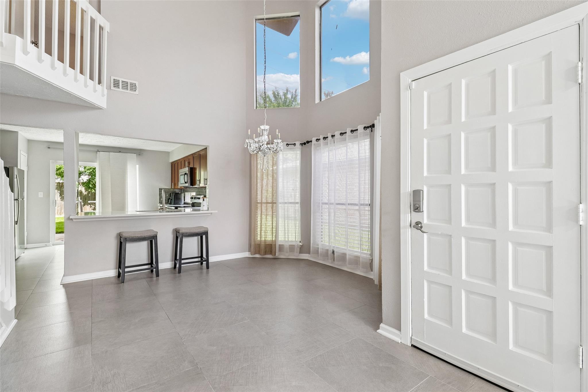 10703 Buffalo Bend Drive Property Photo 4