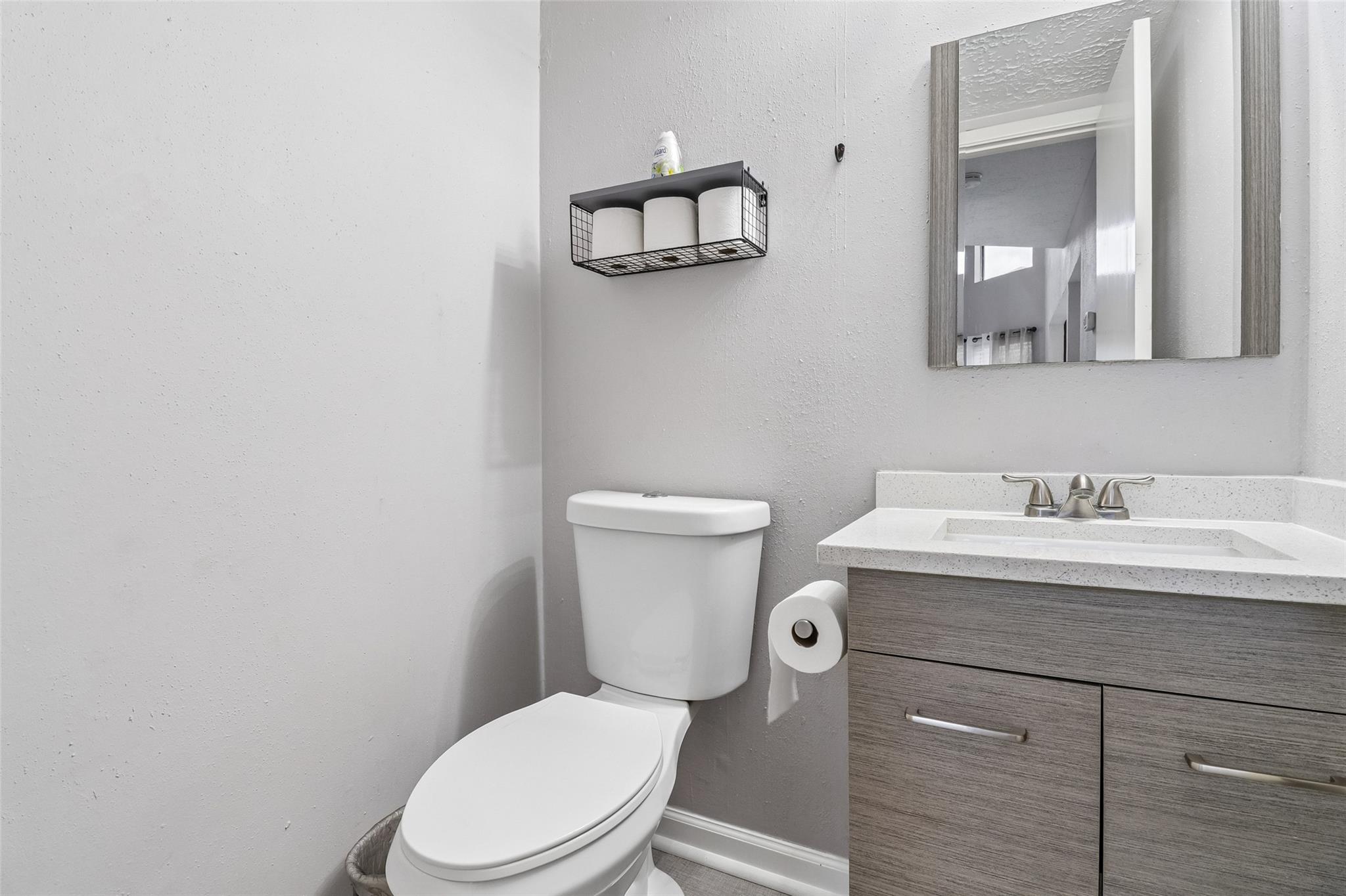 10703 Buffalo Bend Drive Property Photo 21