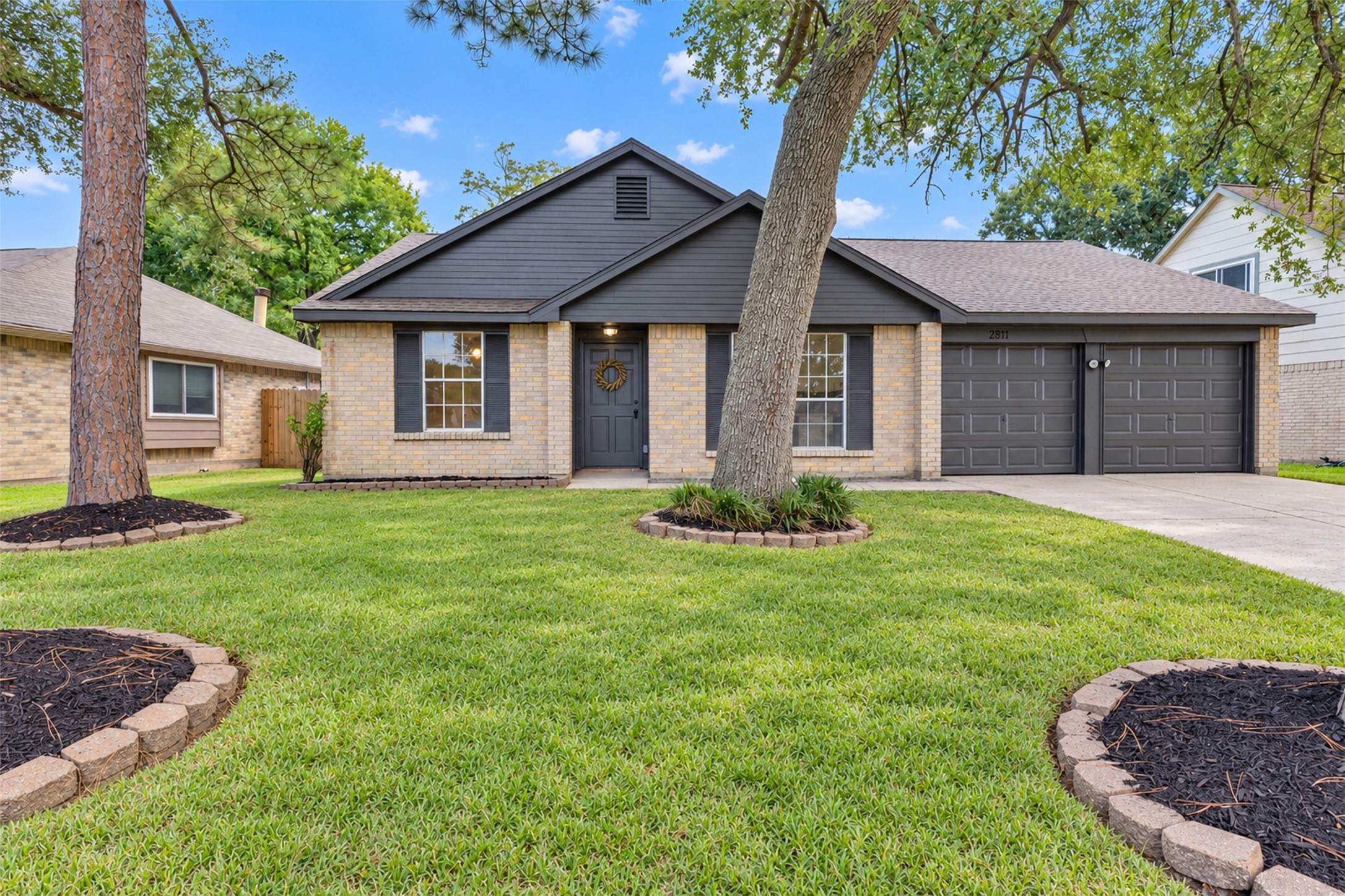 2811 Sugar Wood Drive Property Photo 1