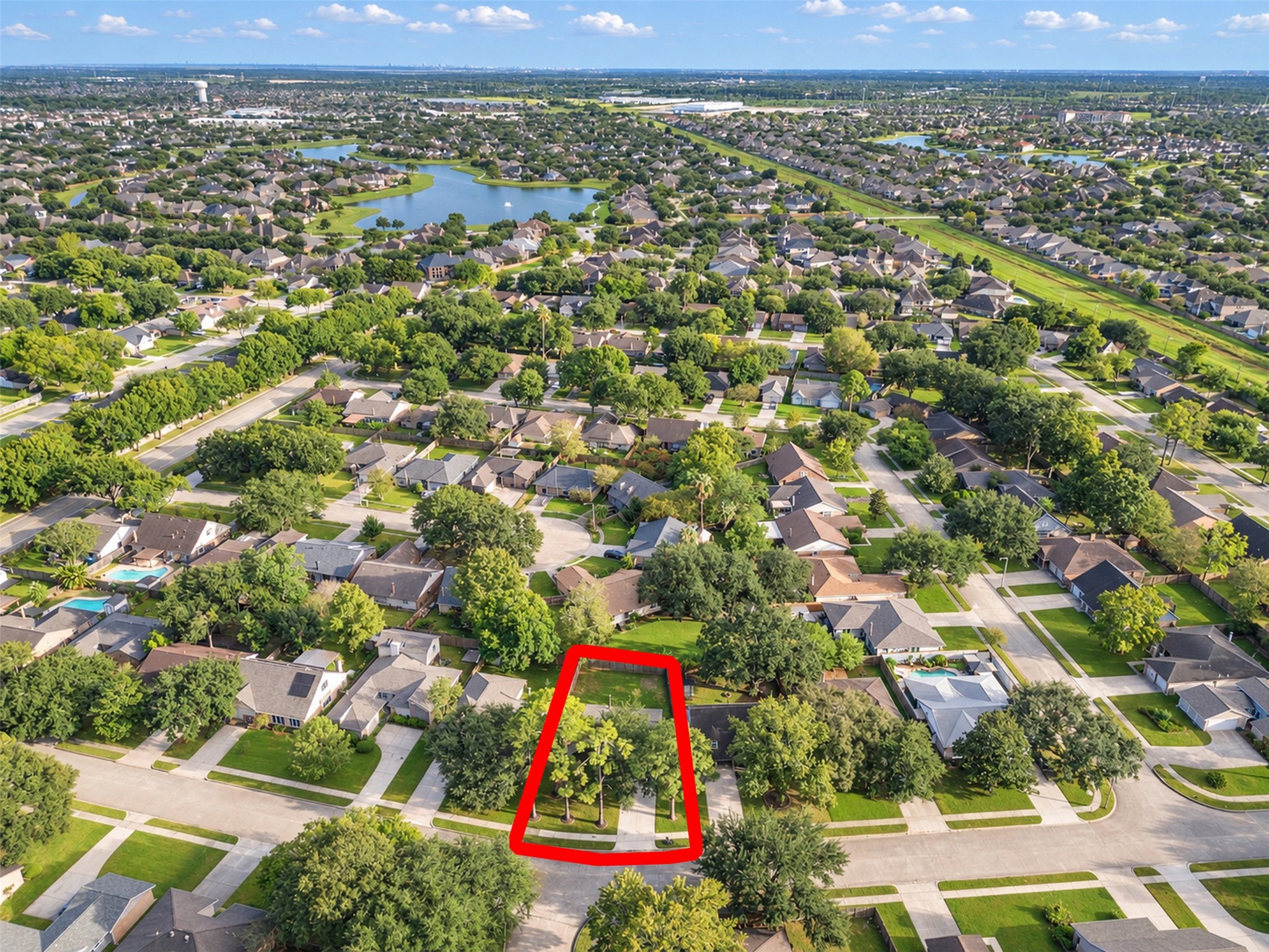 2811 Sugar Wood Drive Property Photo 32