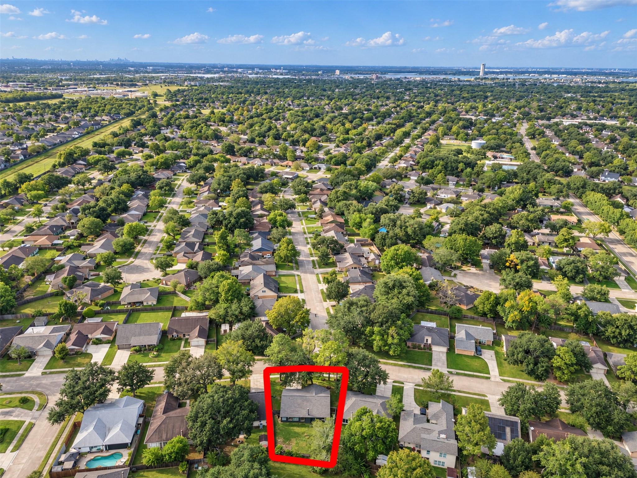 2811 Sugar Wood Drive Property Photo 33