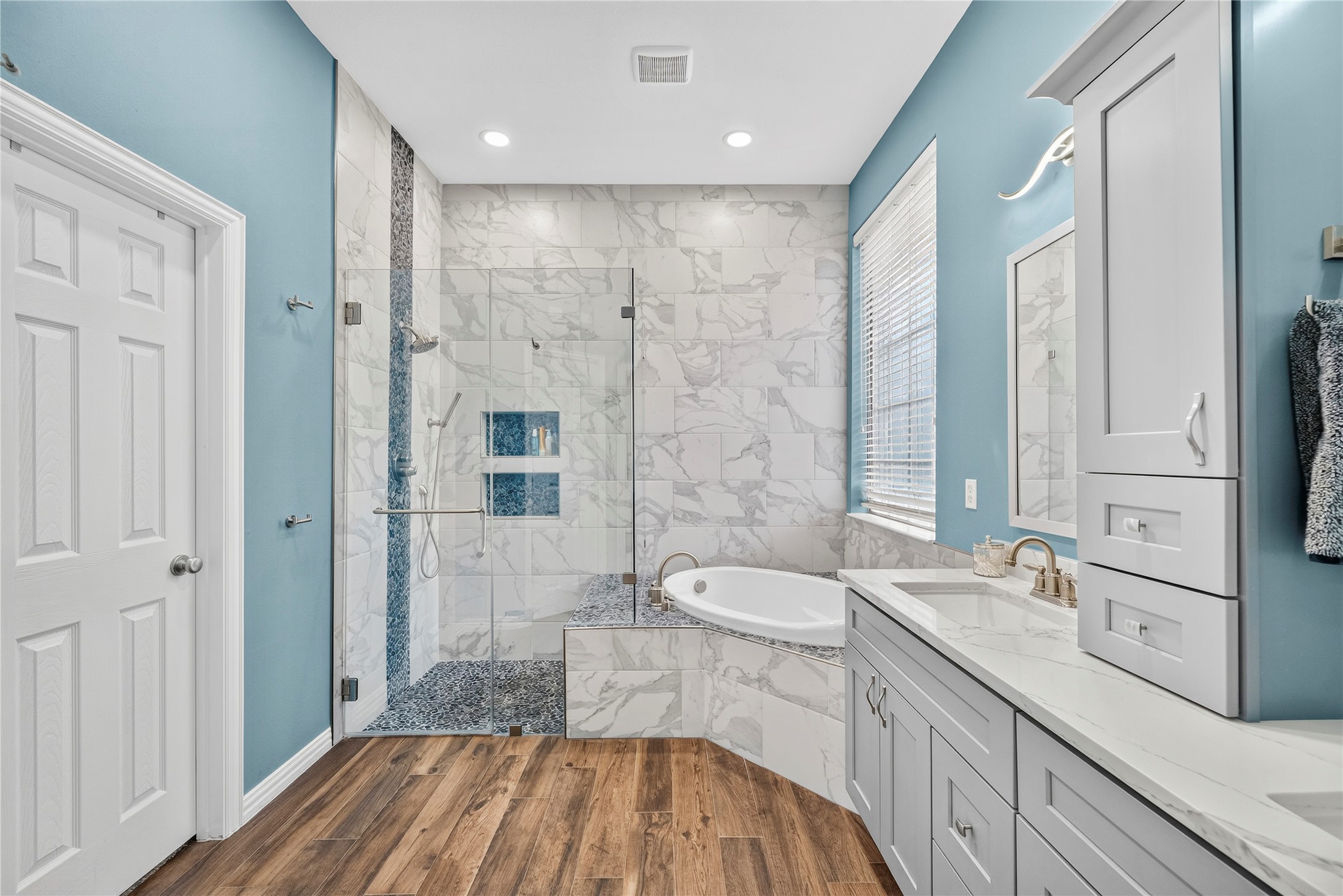 18302 S Austin Shore Drive Property Photo 15
