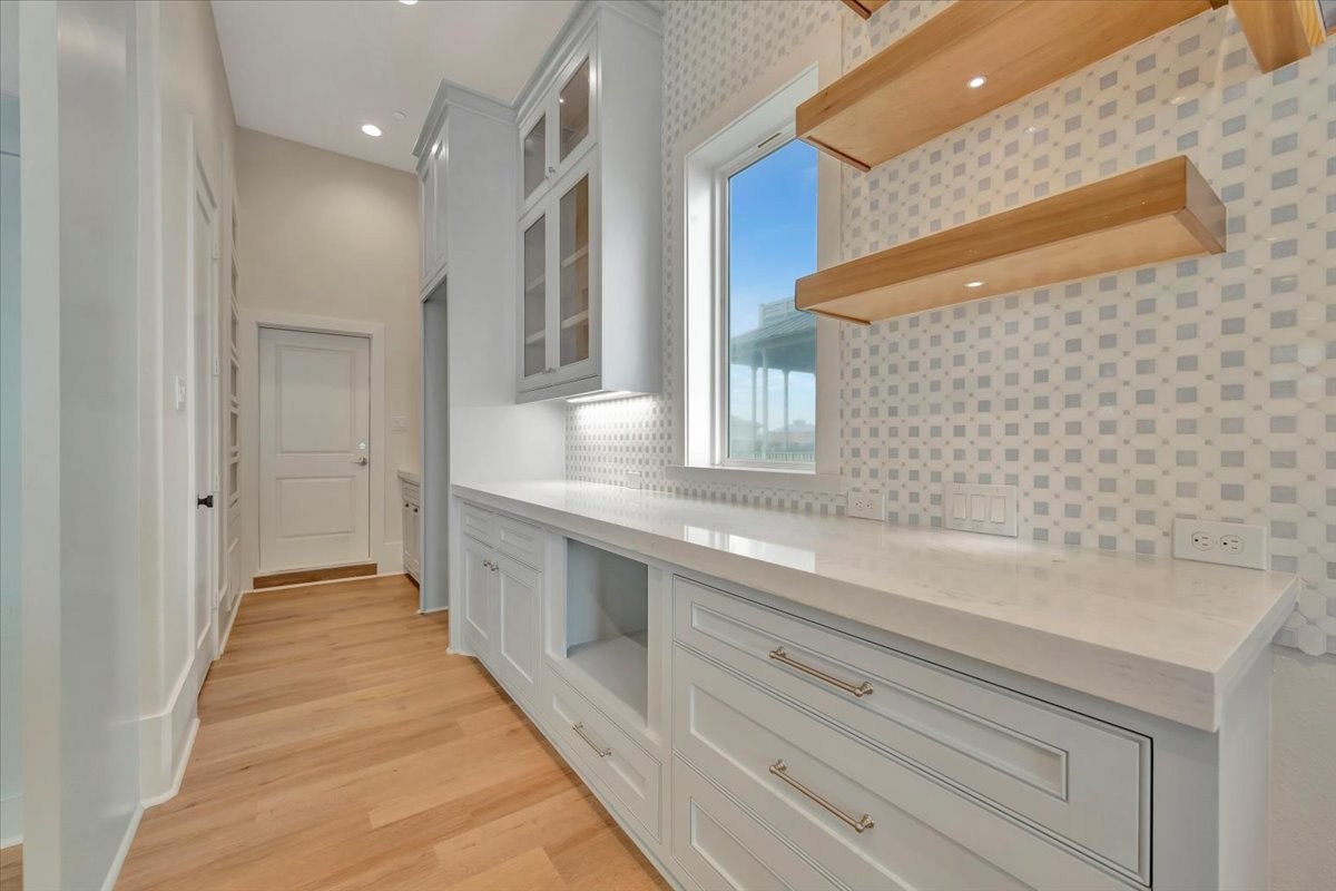 11523 Beachside Property Photo 35