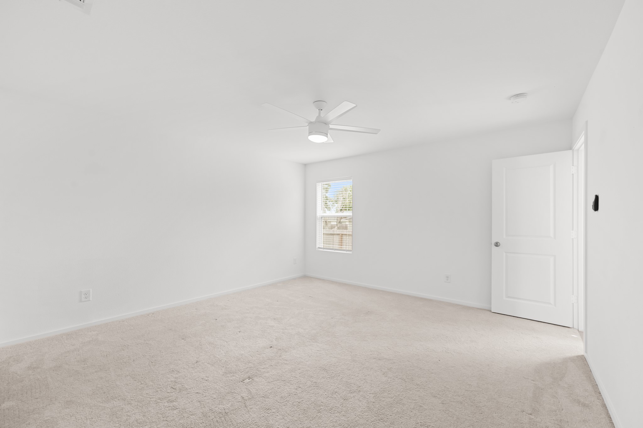 252 Houston Avenue Property Photo 25