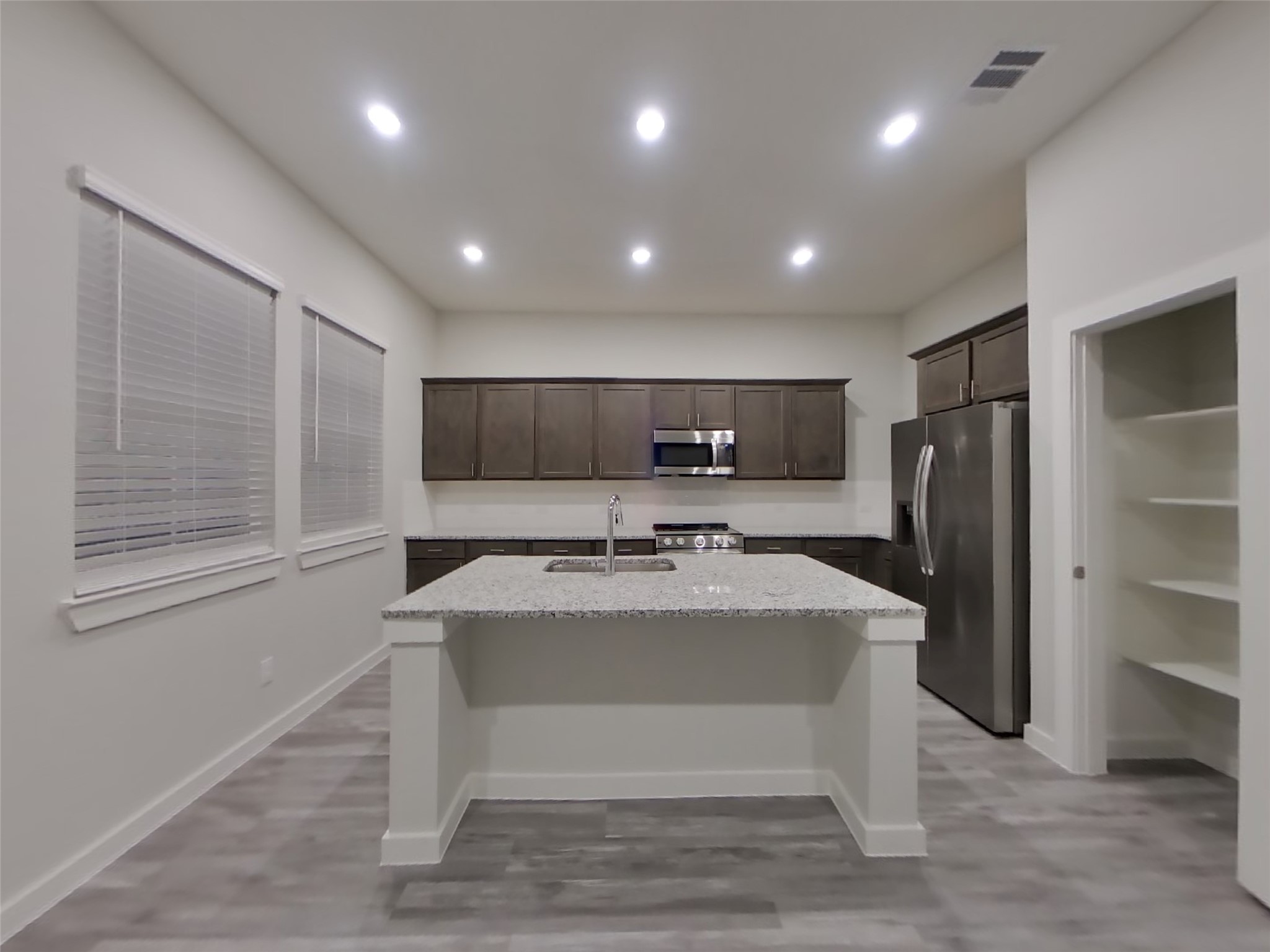 22622 Terrazzo Drive Property Photo 5