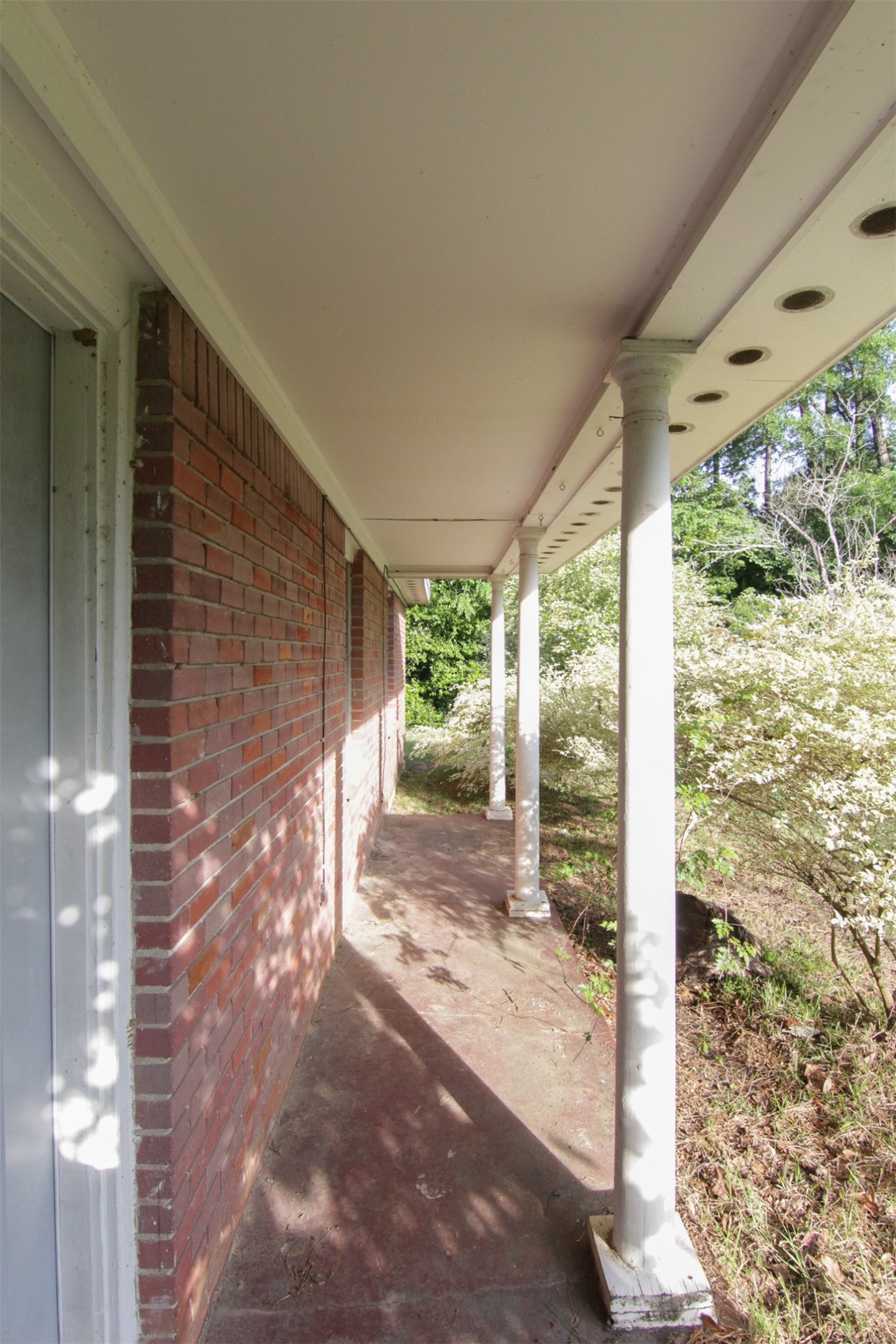 3610 W Davis Property Photo 3