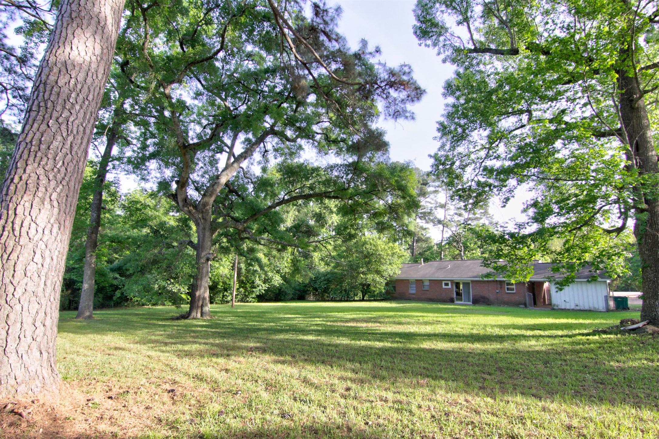 3610 W Davis Property Photo 5