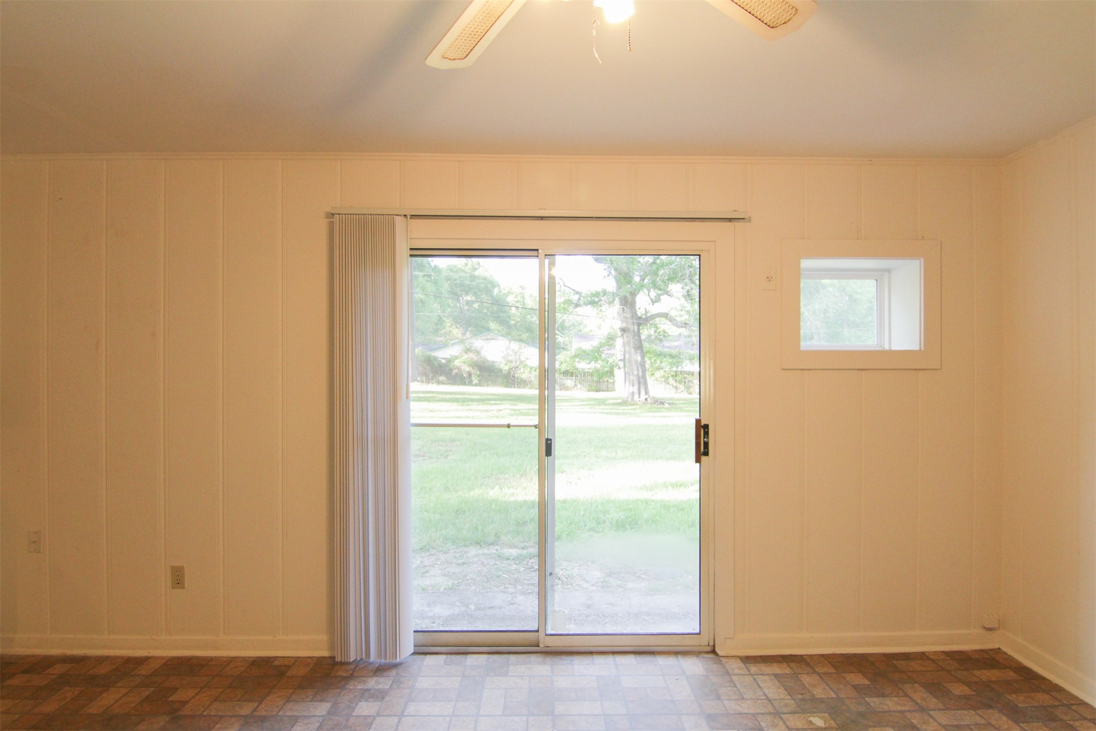 3610 W Davis Property Photo 13