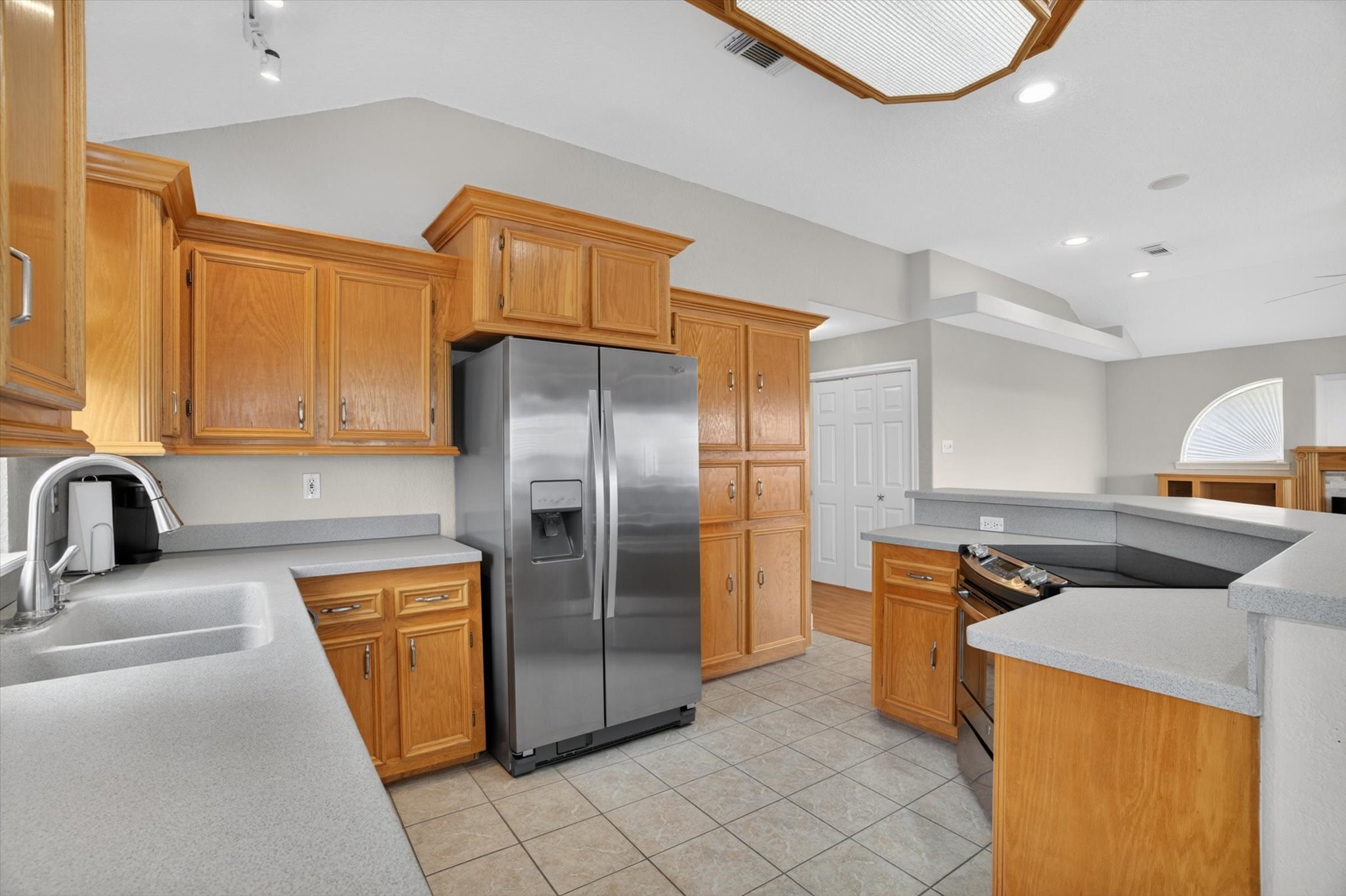 514 Pompano Street Property Photo 12