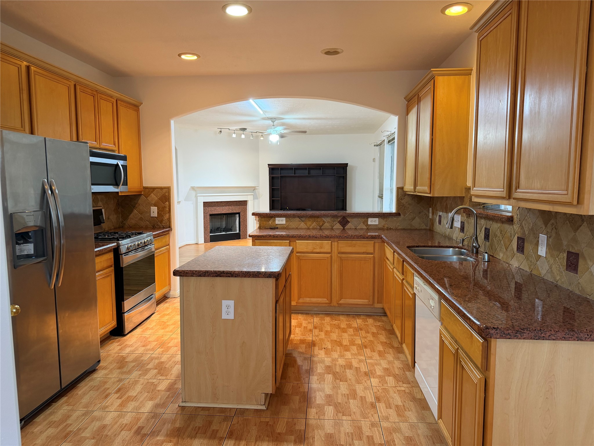 10331 Low Bridge Lane Property Photo 11