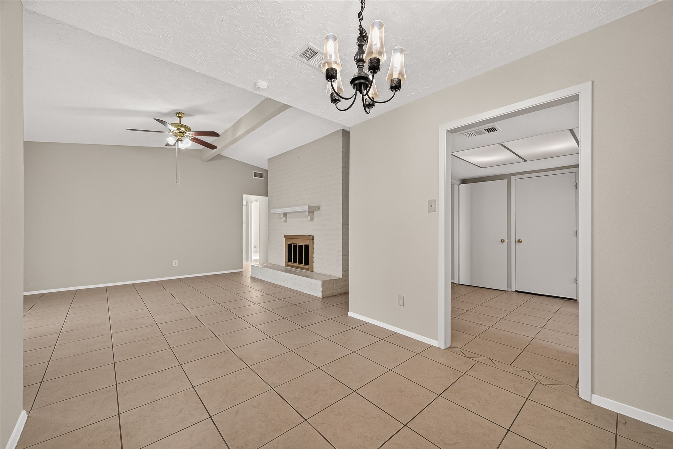 8638 Little River Road Property Photo 15