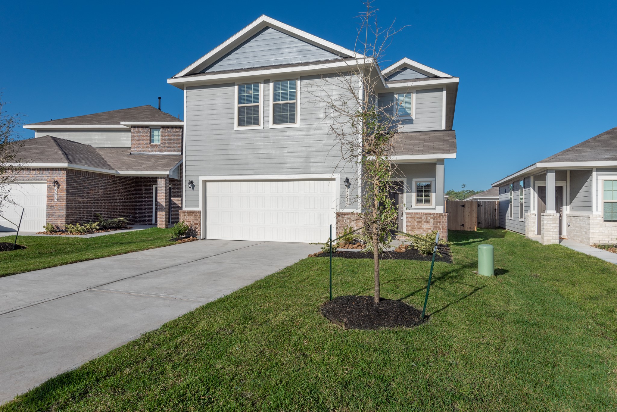 25834 Northpark Pine Drive Property Photo 2